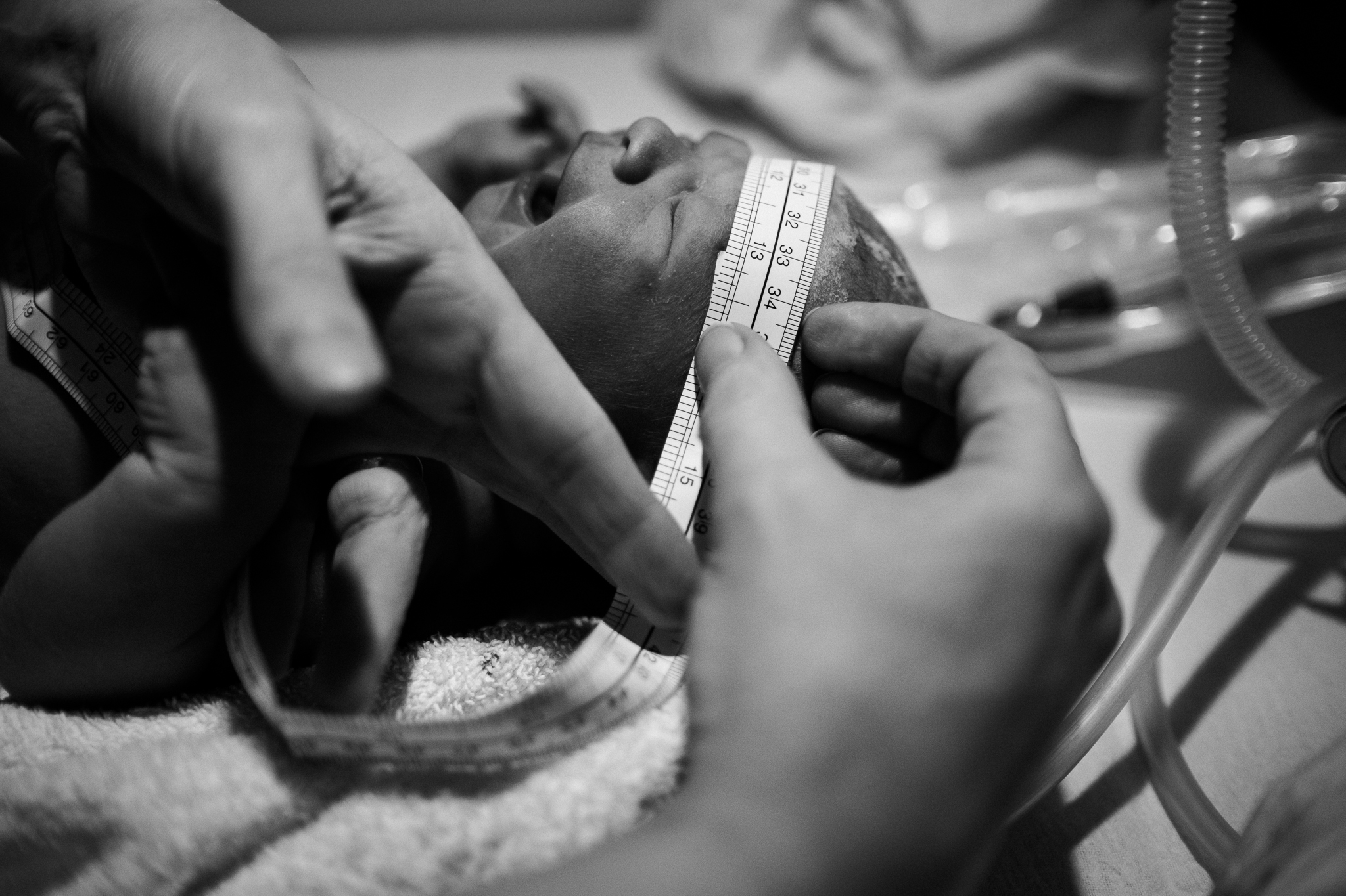 Birth Photographer Documentary Photography Newborn Baby Hospital Family - Jenny Harper-28.jpg
