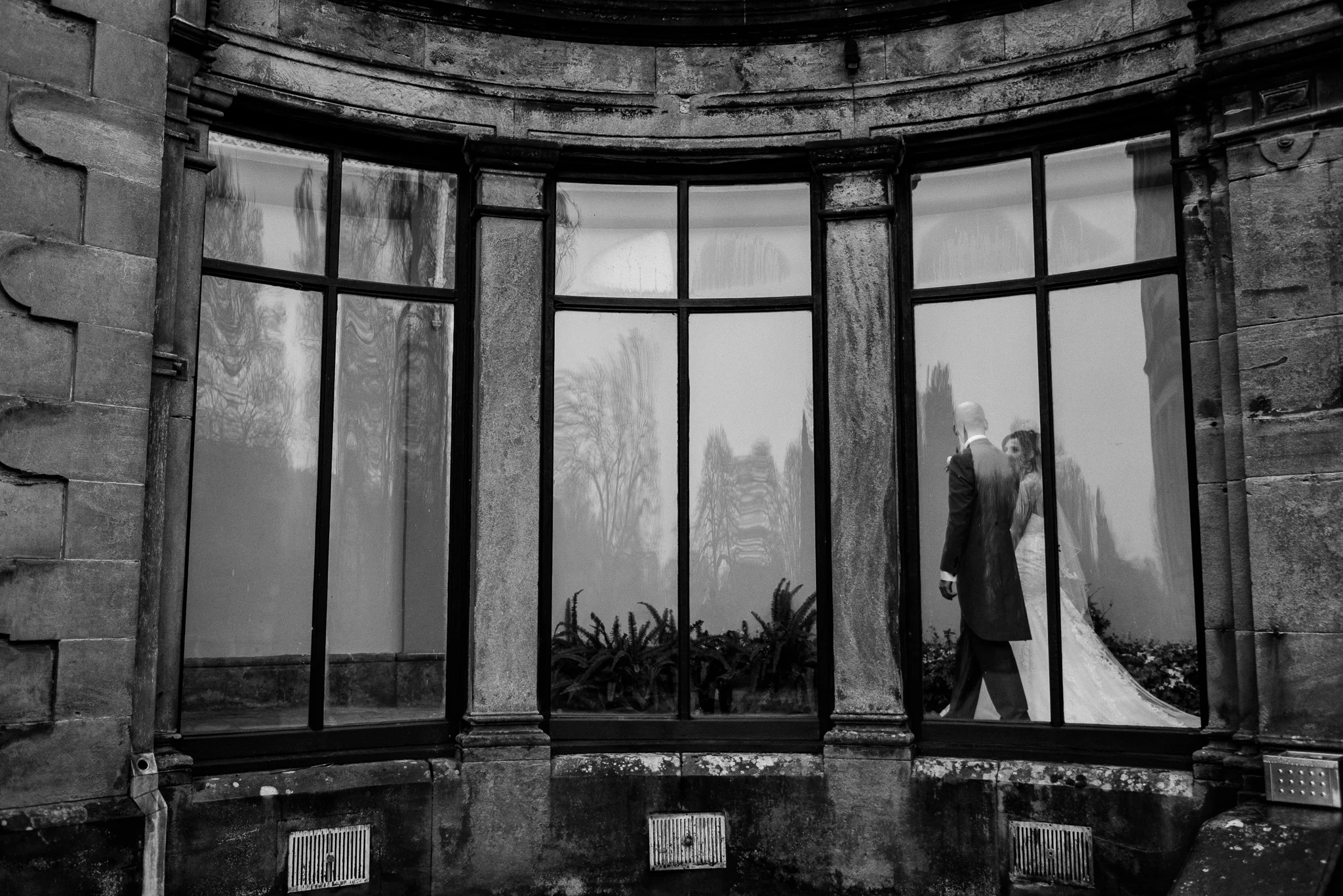 Snow Winter Wedding at Sandon Hall, Staffordshire - Jenny Harper-39.jpg