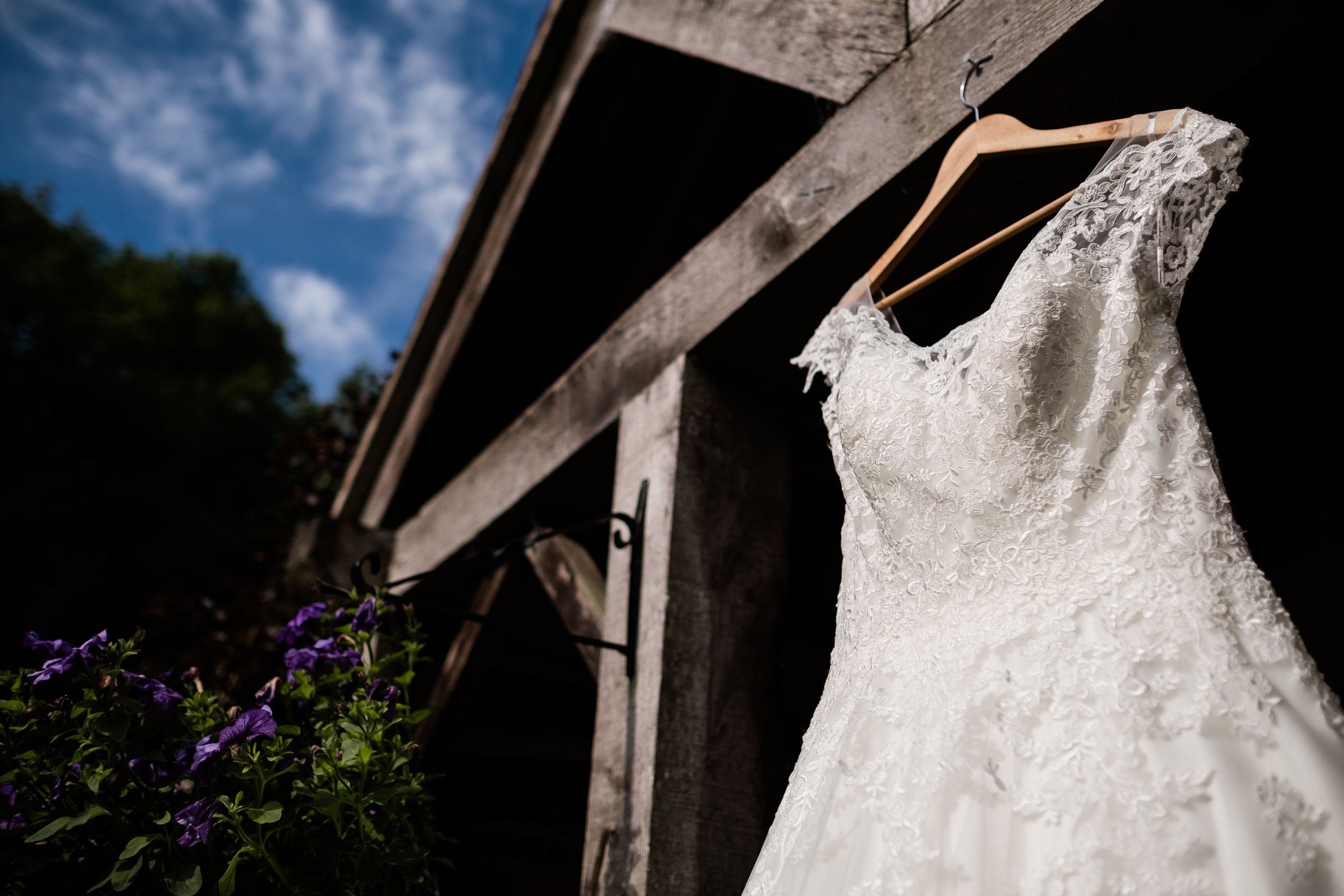 Staffordshire Summer Documentary Wedding Photography at Dunwood Hall - Jenny Harper-1.jpg