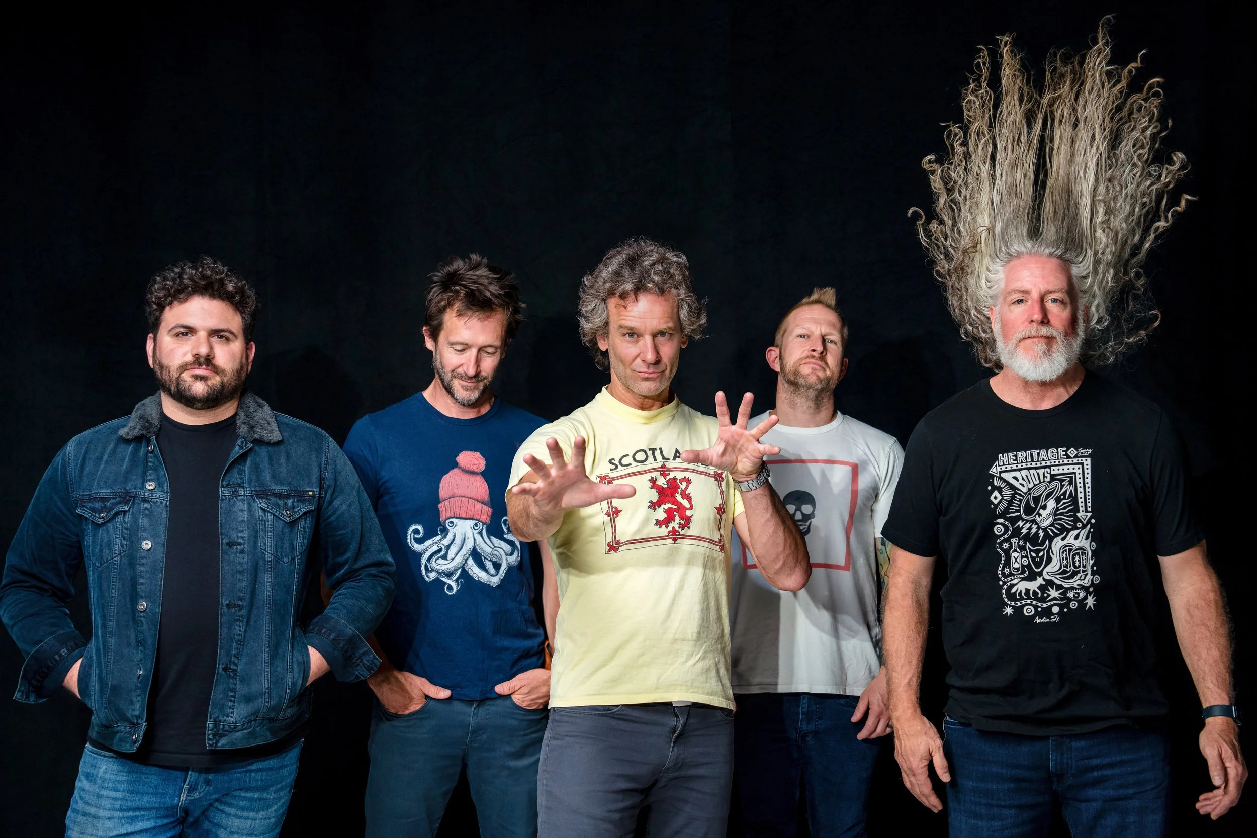Press Center: Carbon Leaf Releases “Backmask 1983” Music Video