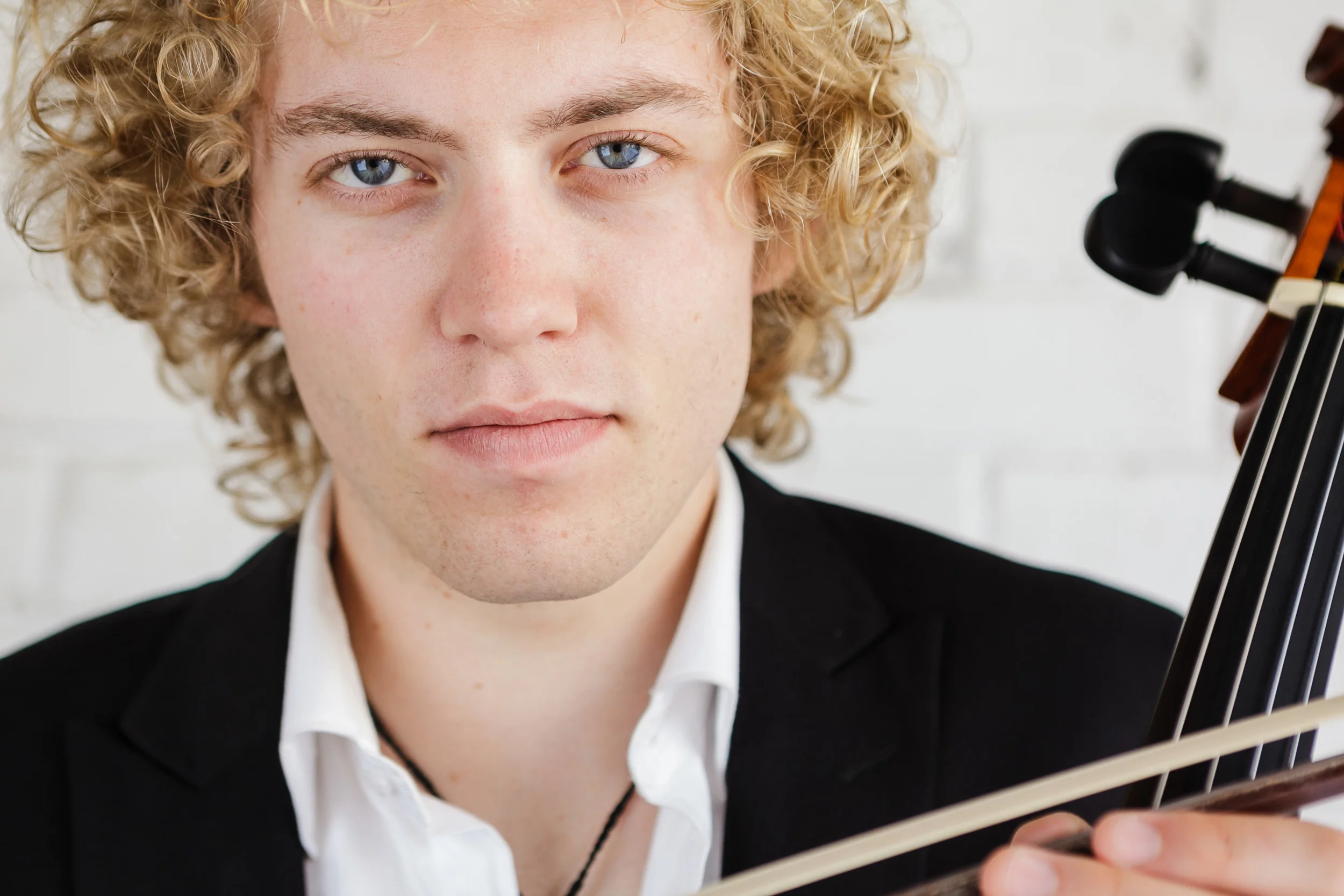 Tim Carpenter  | Cellist, Singer, Conductor  Portrait Portfolio