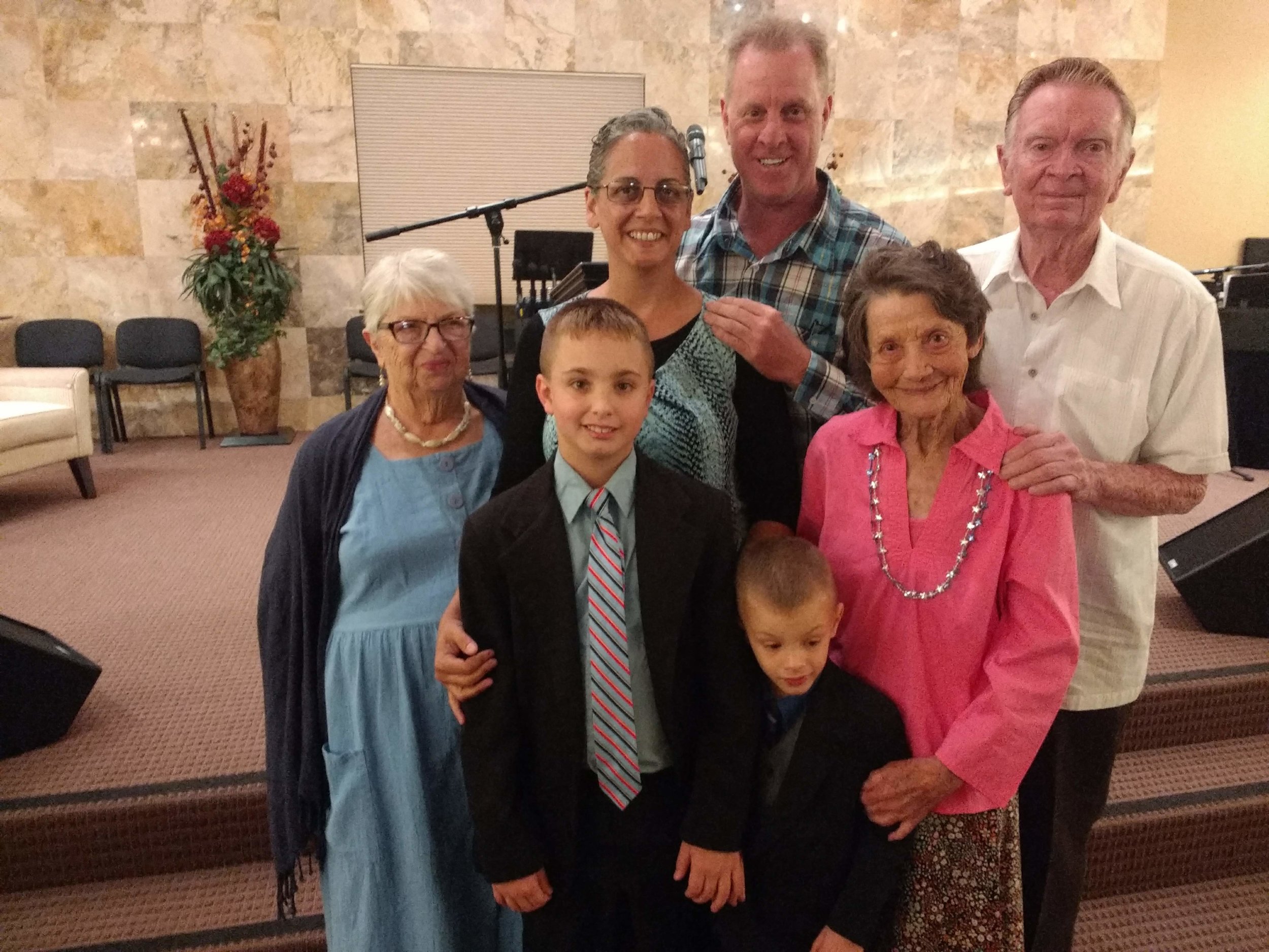 Grandparents Linda Hunt, Mike and Juanita. Parents Mike and Loretta Hunt and brother Jordan