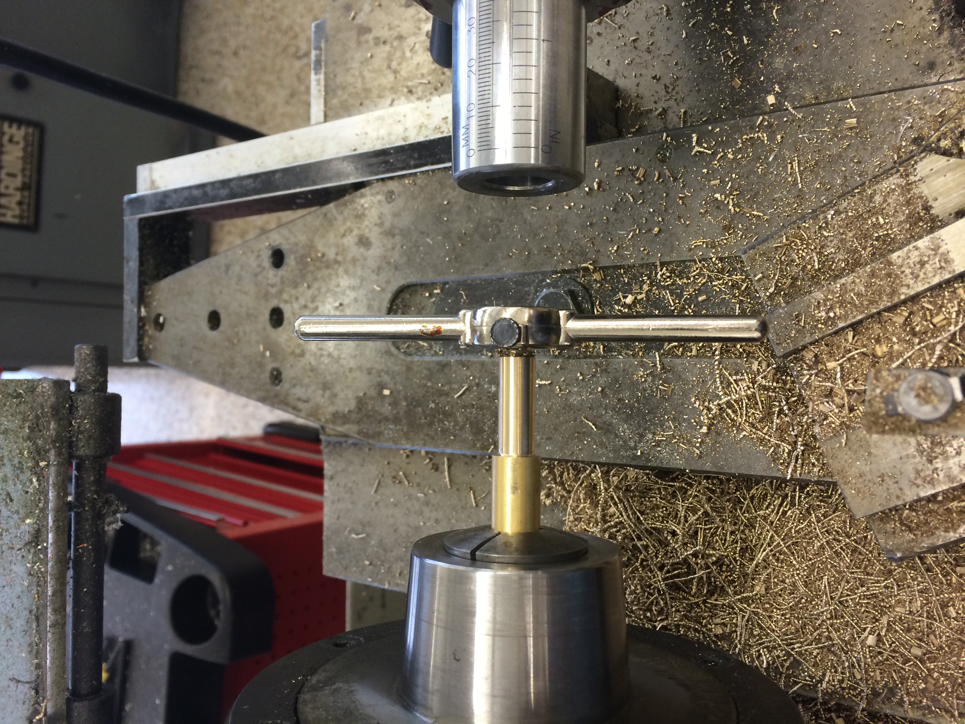  Tapping the shank with a 10-24 die. I used the tailstock to keep the die straight.&nbsp; 