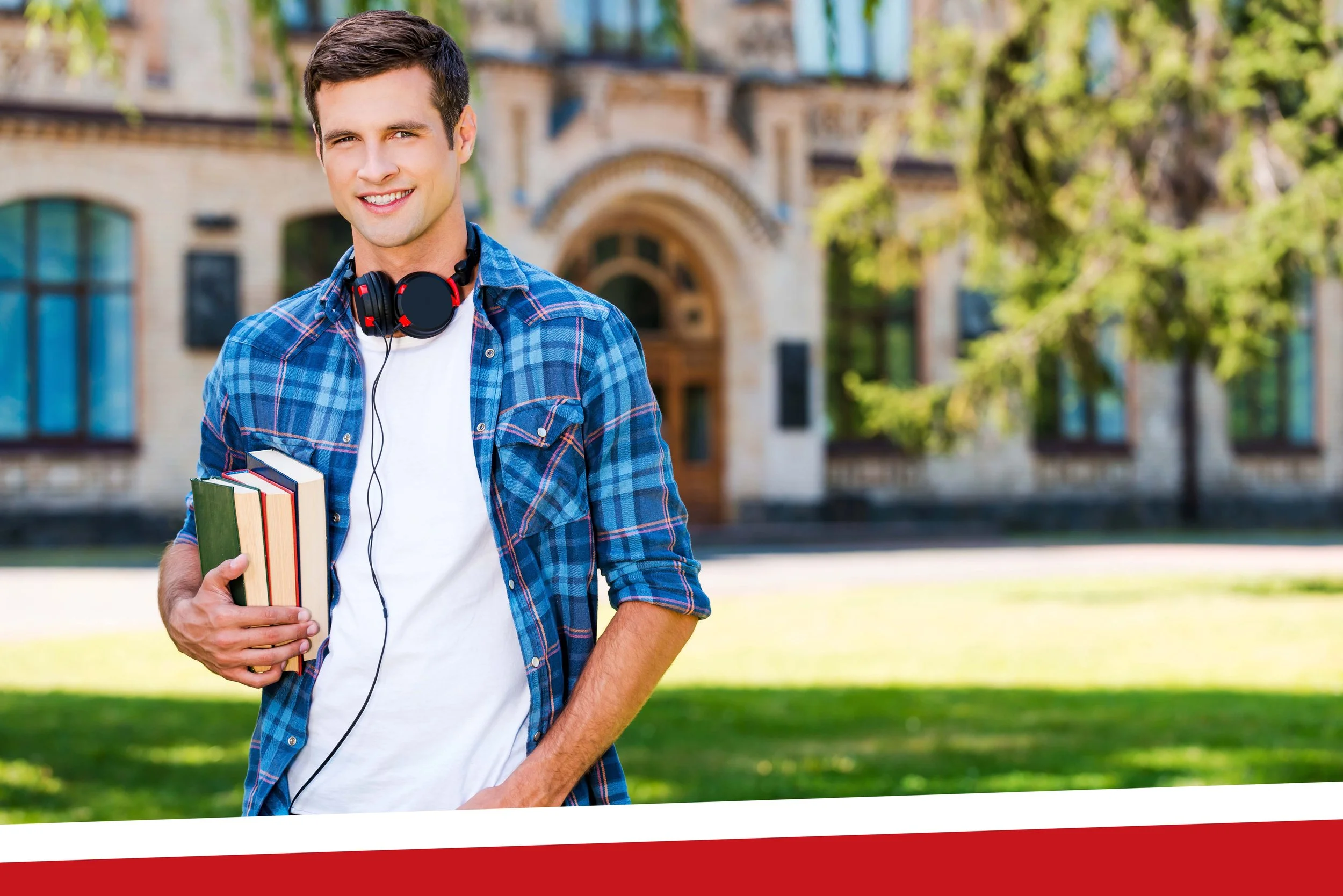 How to Get Into Brown University: Strategies and Essays That Worked