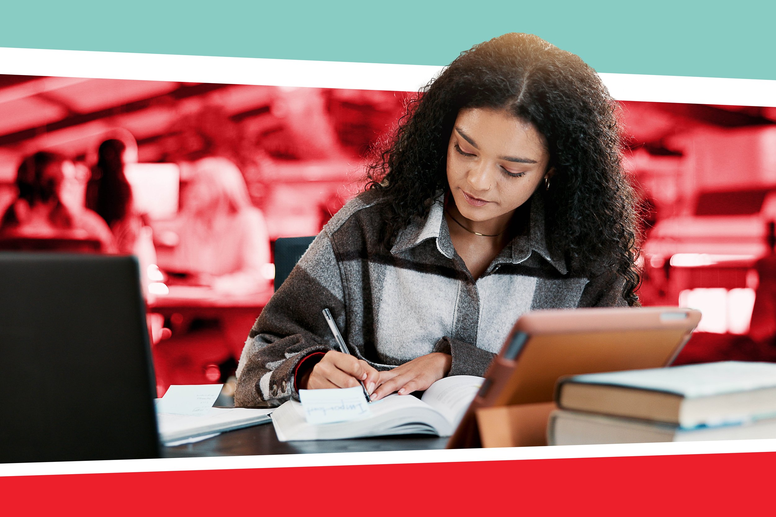 Girl sitting at a desk studying for the USMLE