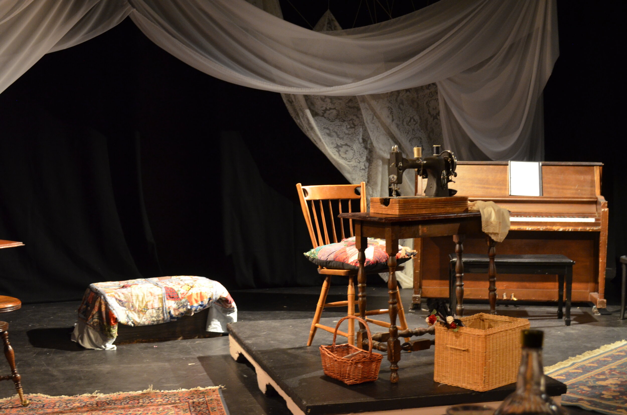  Set by Sean Perreira.  Photo by Stephanie Lynn Yackovetsky. 