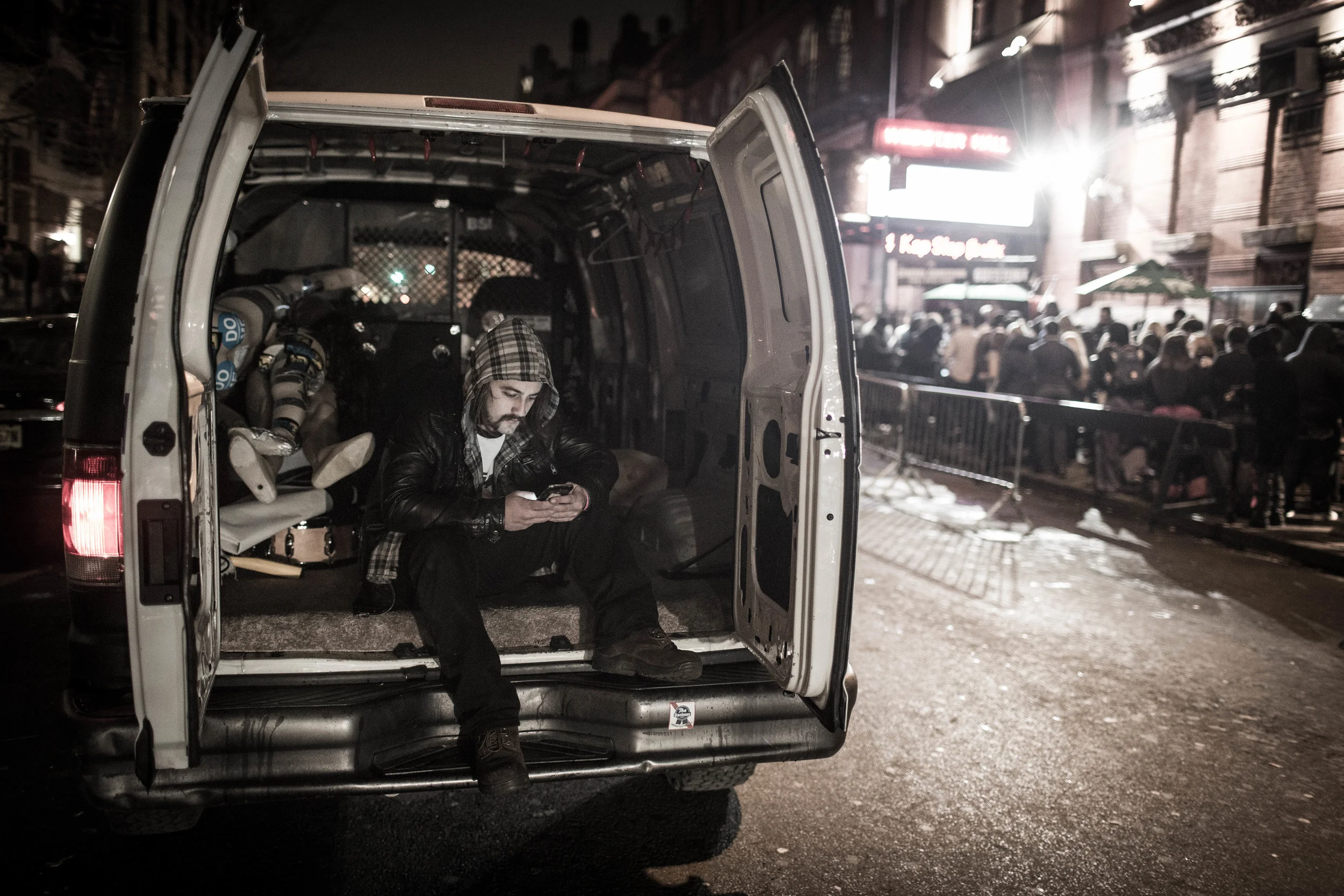 Everyone knows that all legitimate rock bands must have a van, the Danbees are no exception. 