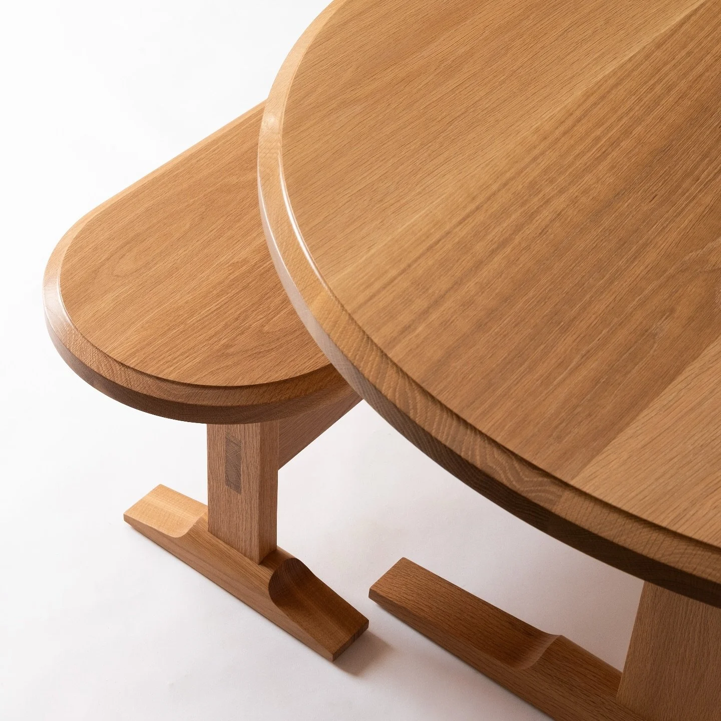 Spade Dining Table &amp; Bench &spades;️ 💫 💫