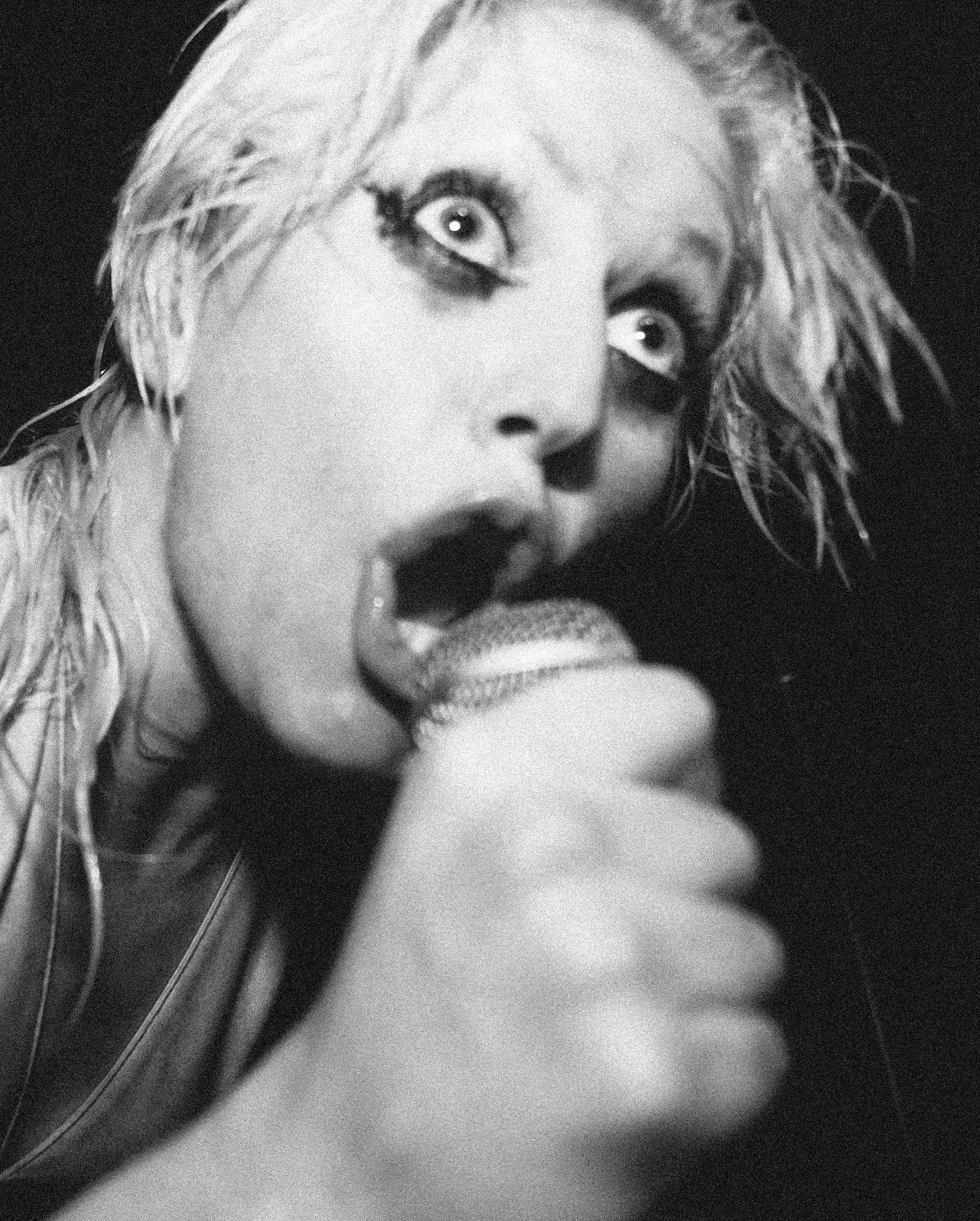 Amyl and the Sniffers