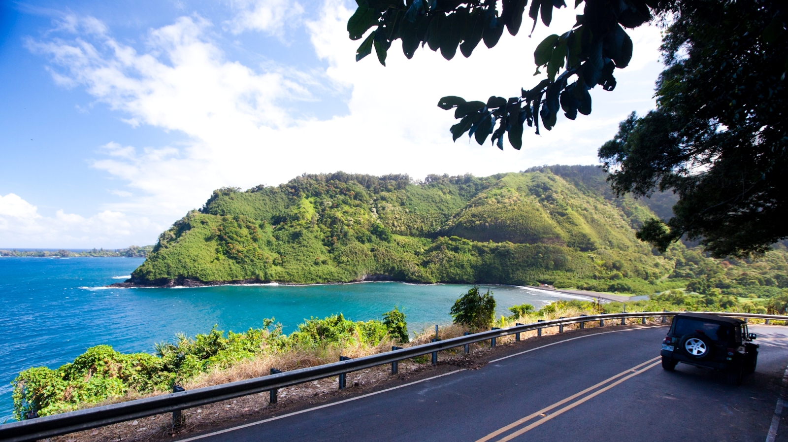 Hawaii Tourism Authority (HTA) / Tor Johnson
