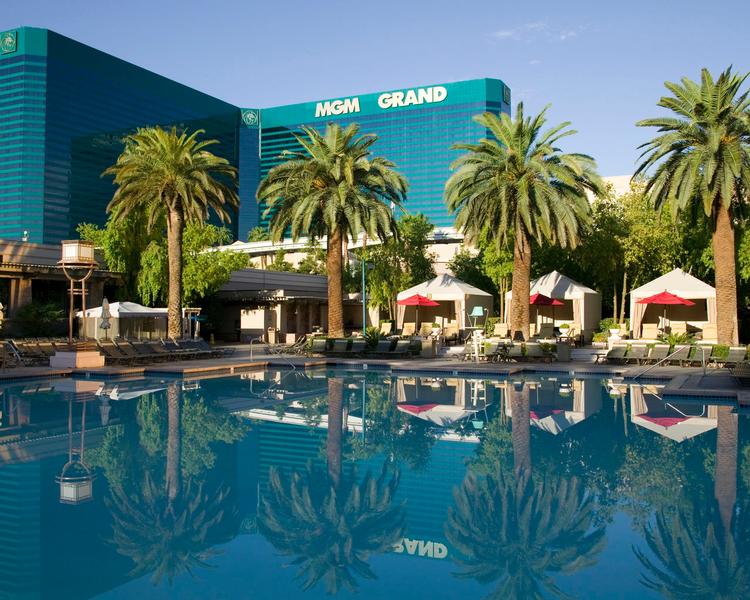 MGM Grand - Pool Complex