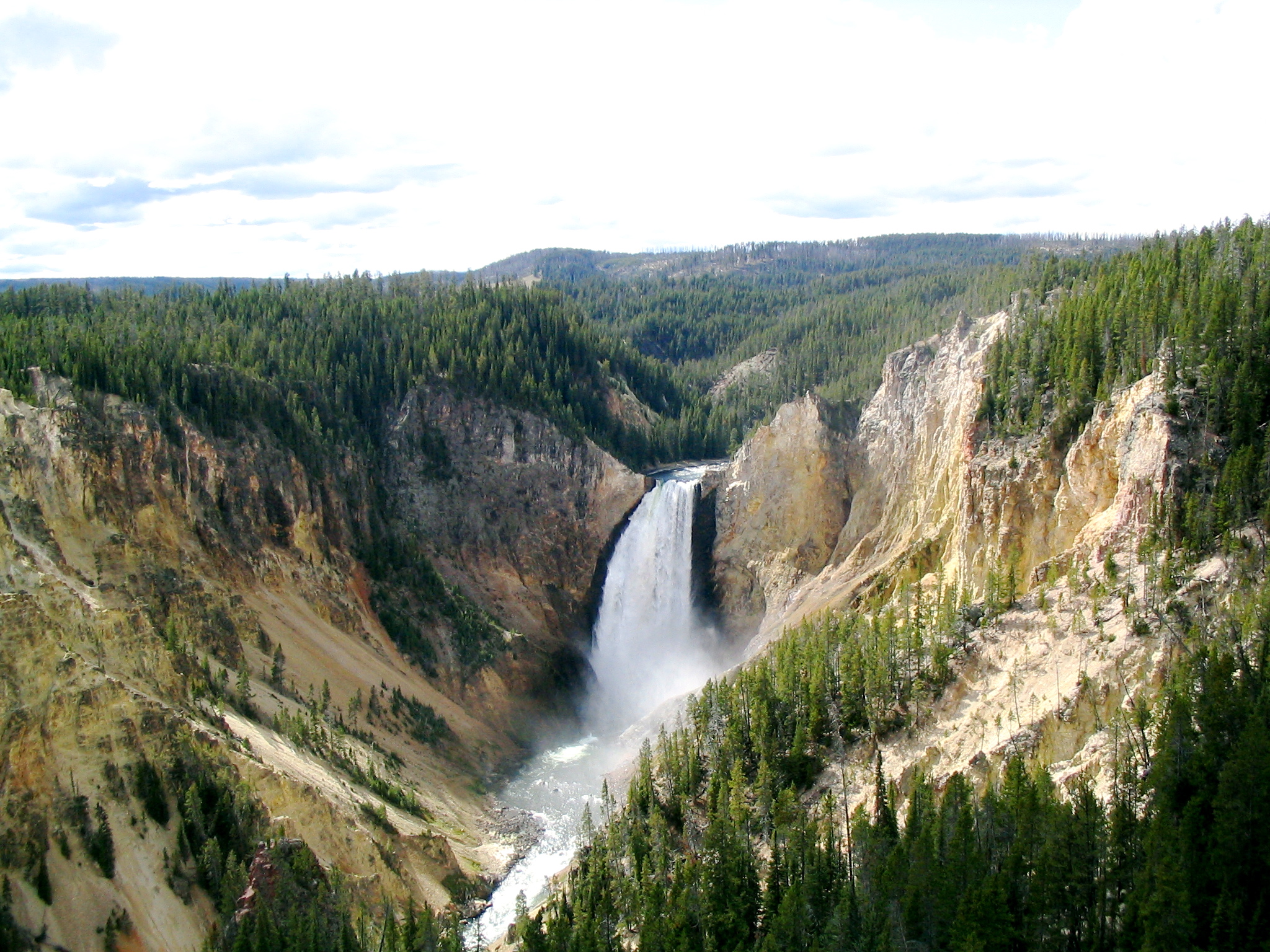 yellowstone-national-park-15-1527741.jpg