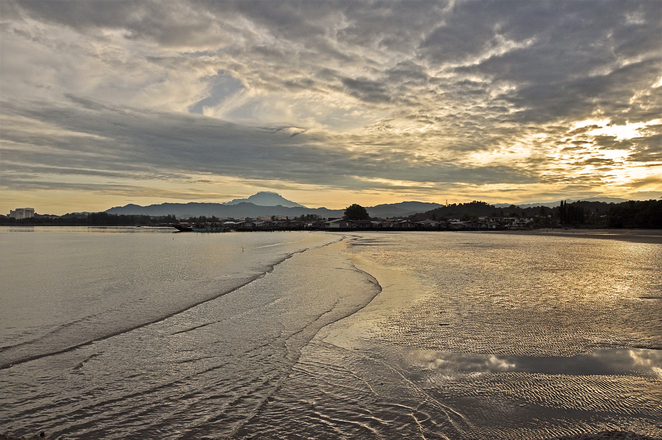 kinabalu-sunrise-1245882.jpg