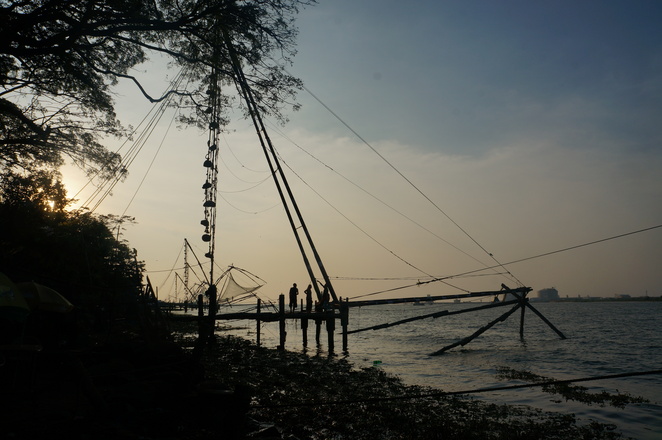chinese-fishing-nets-kochi-kerela-1631099.jpg