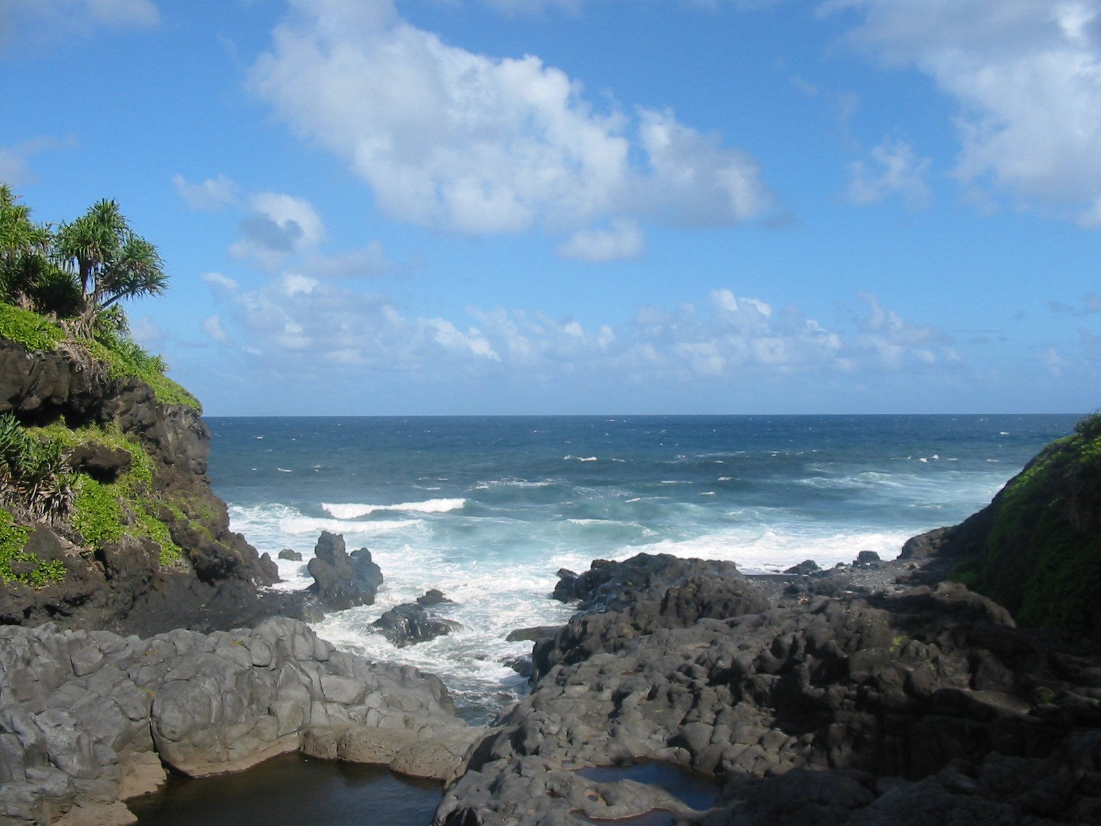 maui-hawaii-end-of-7-pools-1254617.jpg