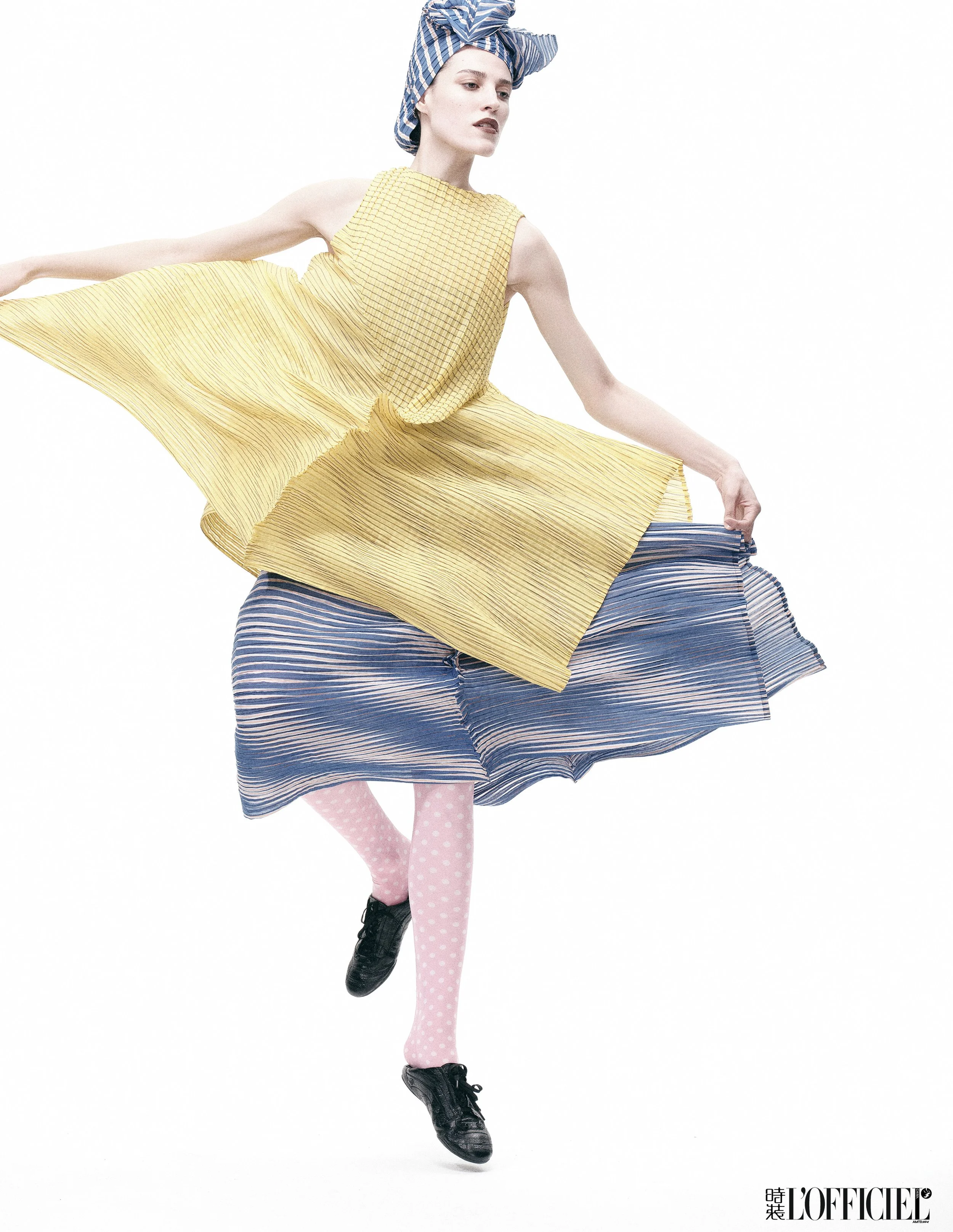 L'Officiel China _ 06.jpeg