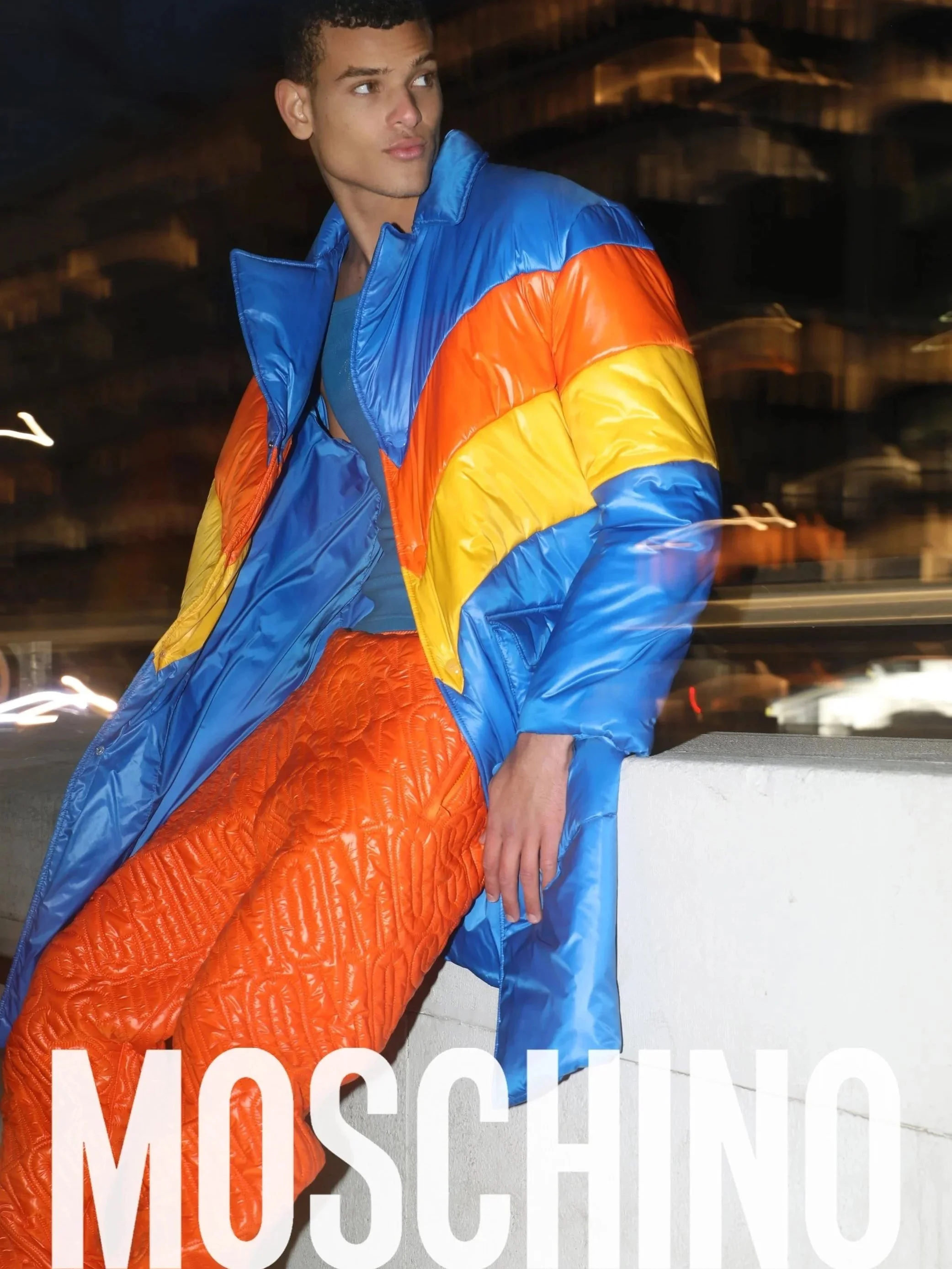 Moschino%2B-%2BWinter%2B2022-%2B7%2Bcopy.jpg