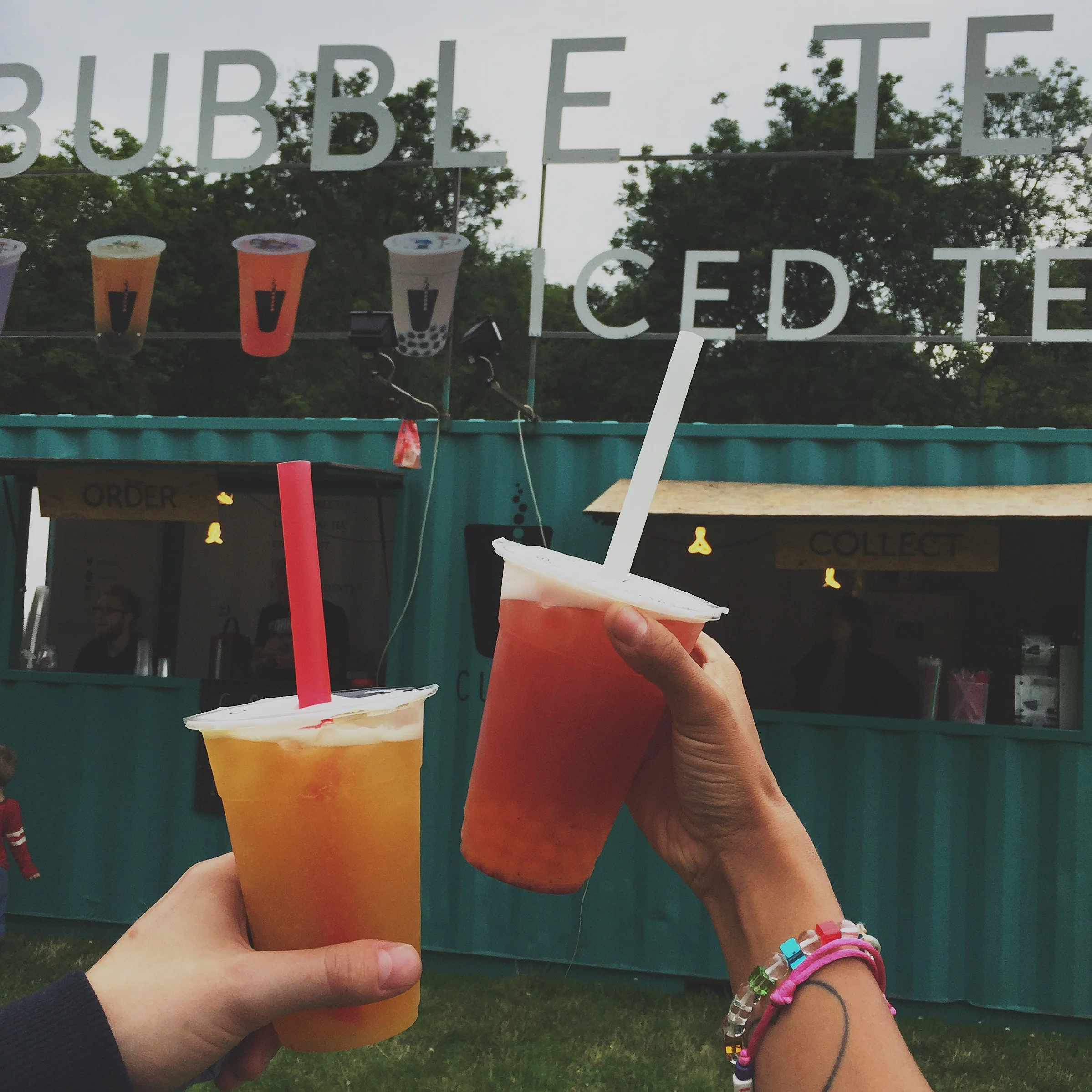 We had some delicious food from Le Bun and some yummy bubble tea for dessert! 