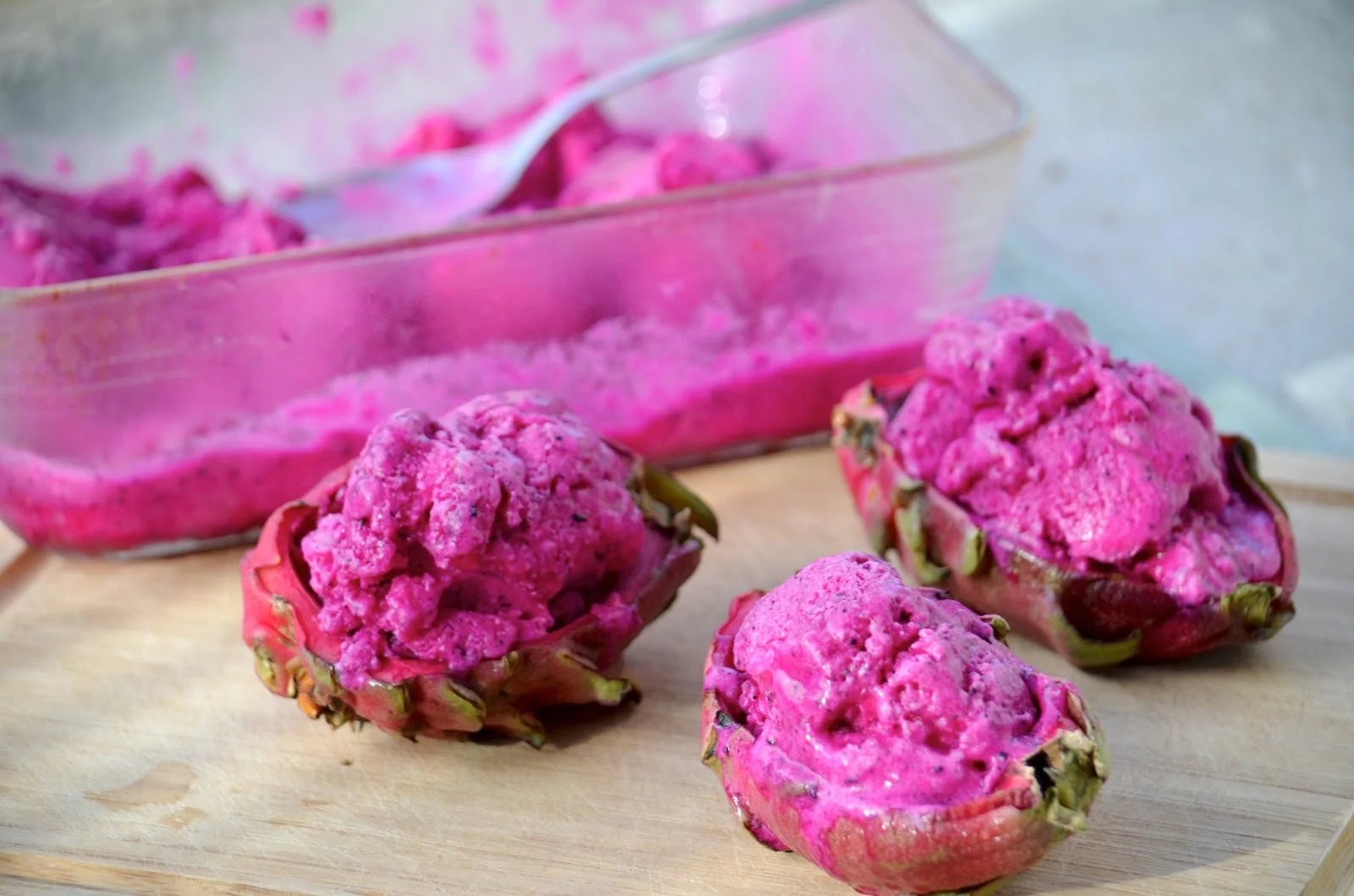 Pink pataya can be used to make beautiful and delicious dragon fruit ice cream :) 