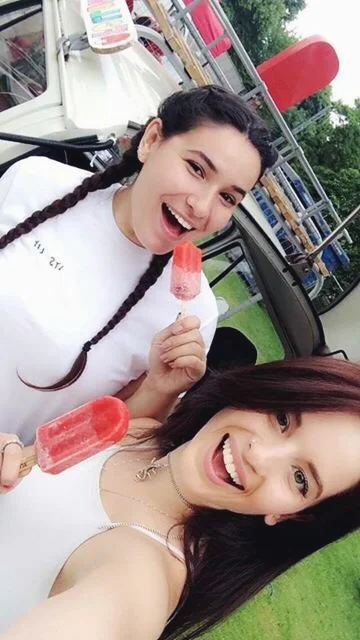 LICKALIX ladies enjoyed the sunshine while the sun was out!