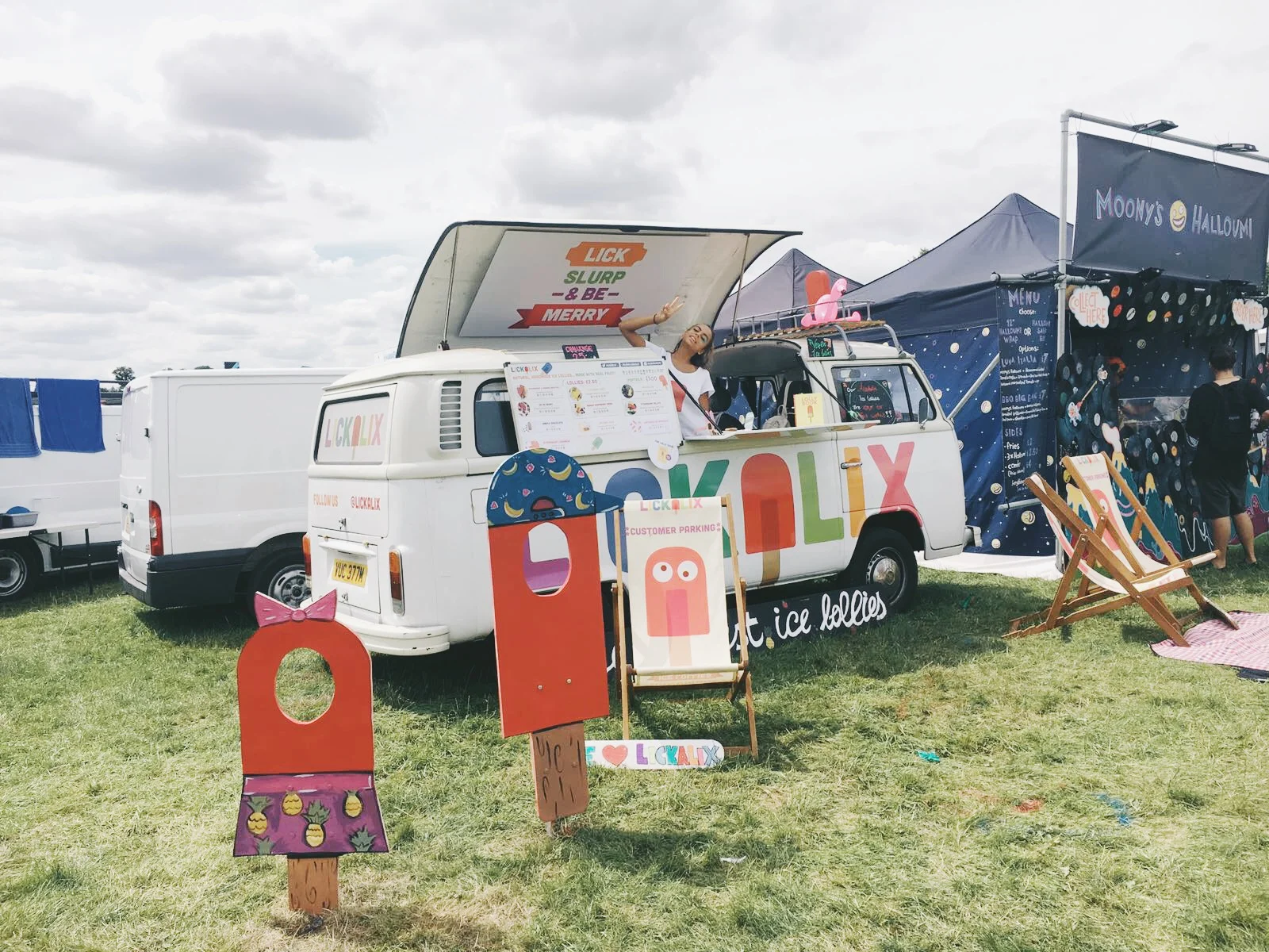 All set up and ready to make your hearts melt with our delicious ice lollies :)