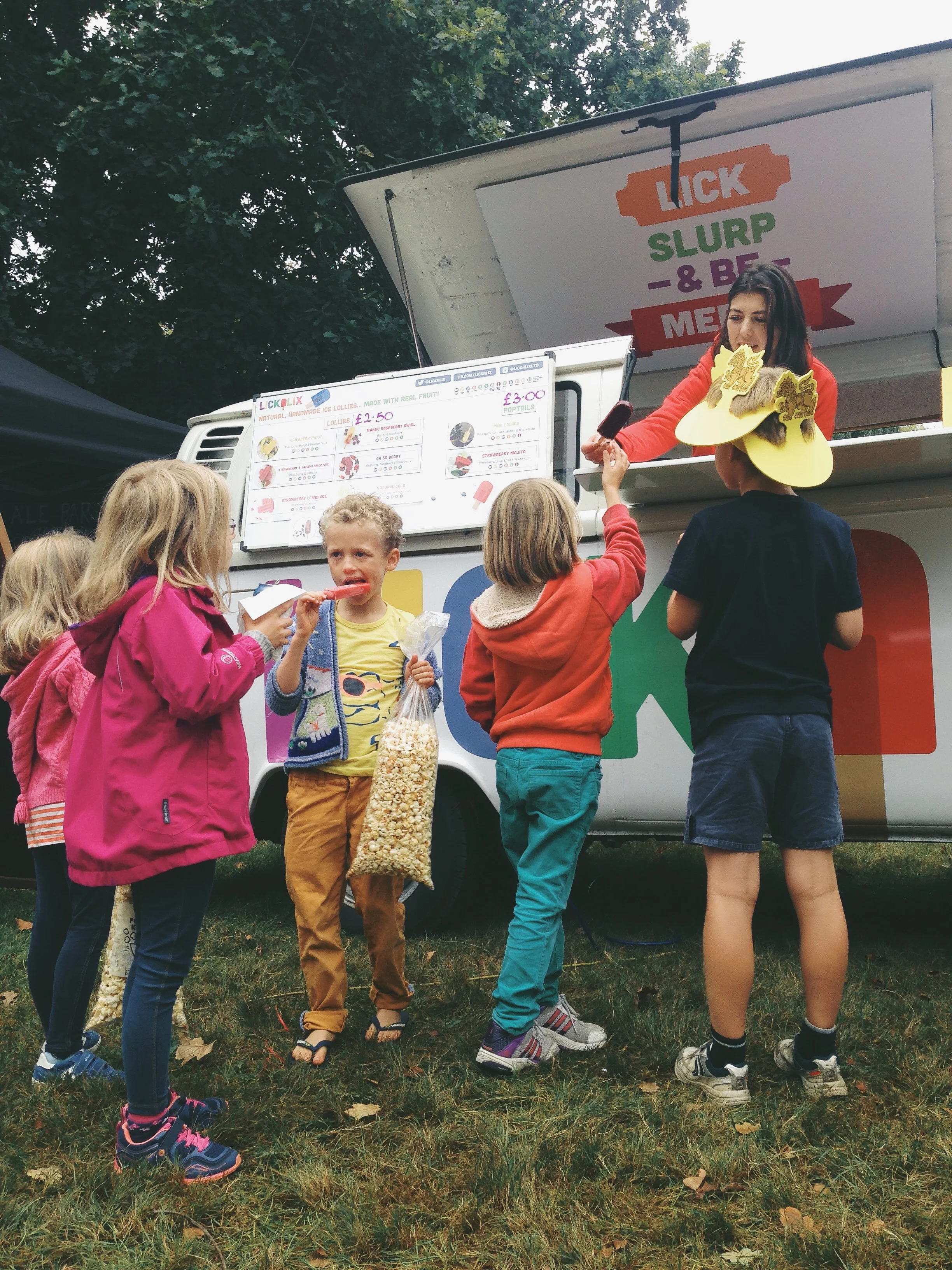 Happy customers are the best costumers!