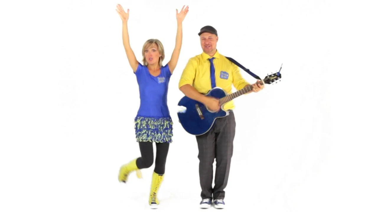 Splash'N Boots - 'Emma the Dancing Unicorn' Offical Music Video