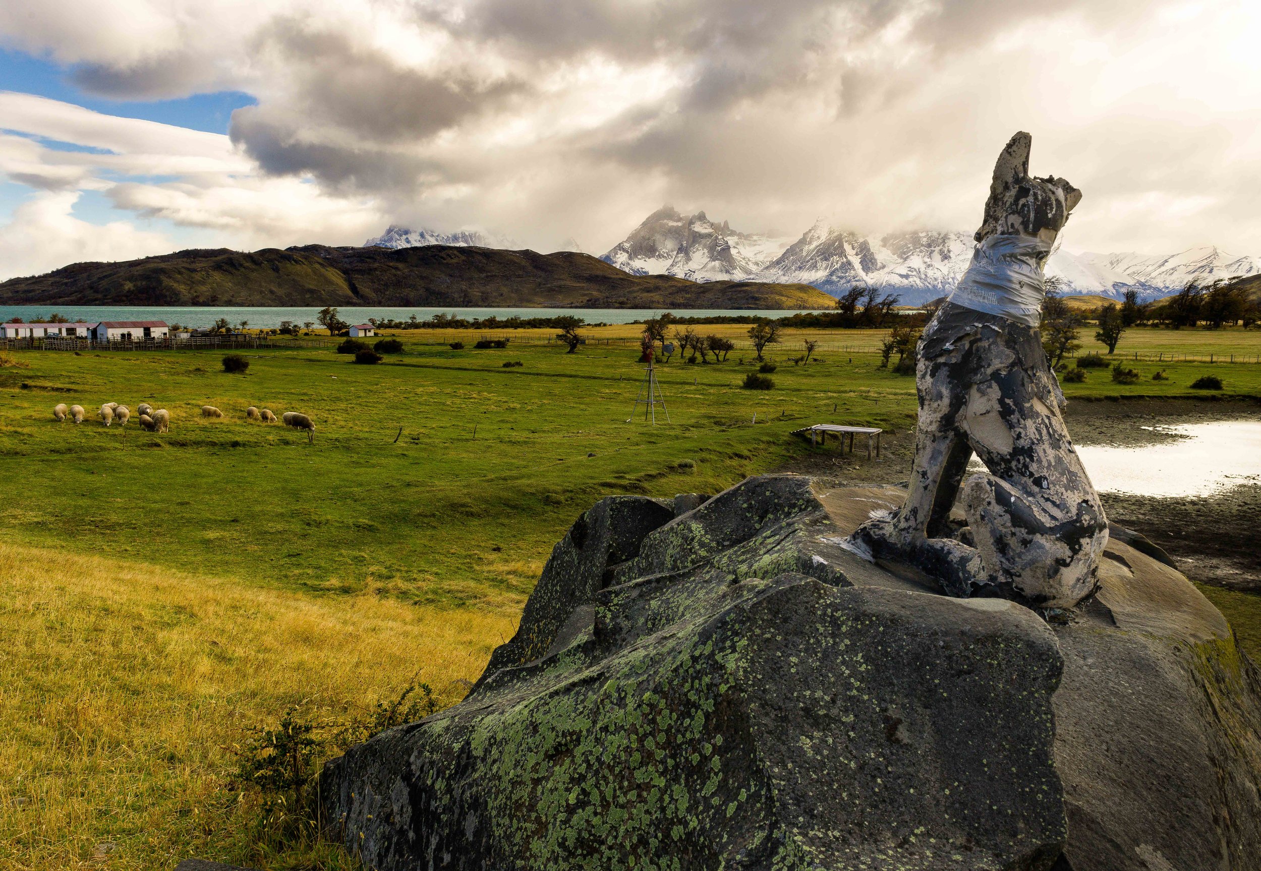 20180423_easter_island_&_patagonia_4405-Edit-Edit.jpg