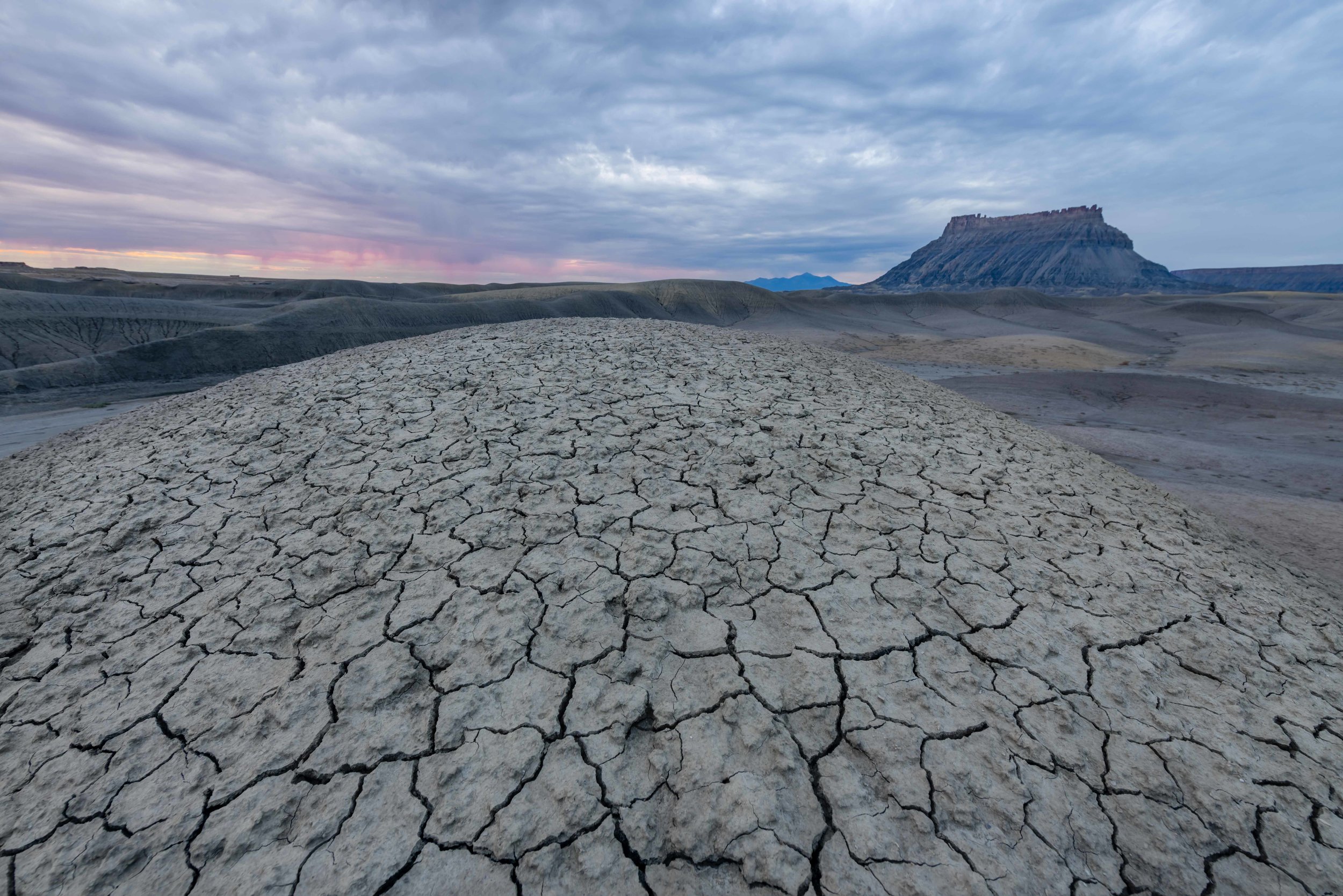 20180905_factory_butte_&_blue_hills_ut_1006-Edit.jpg