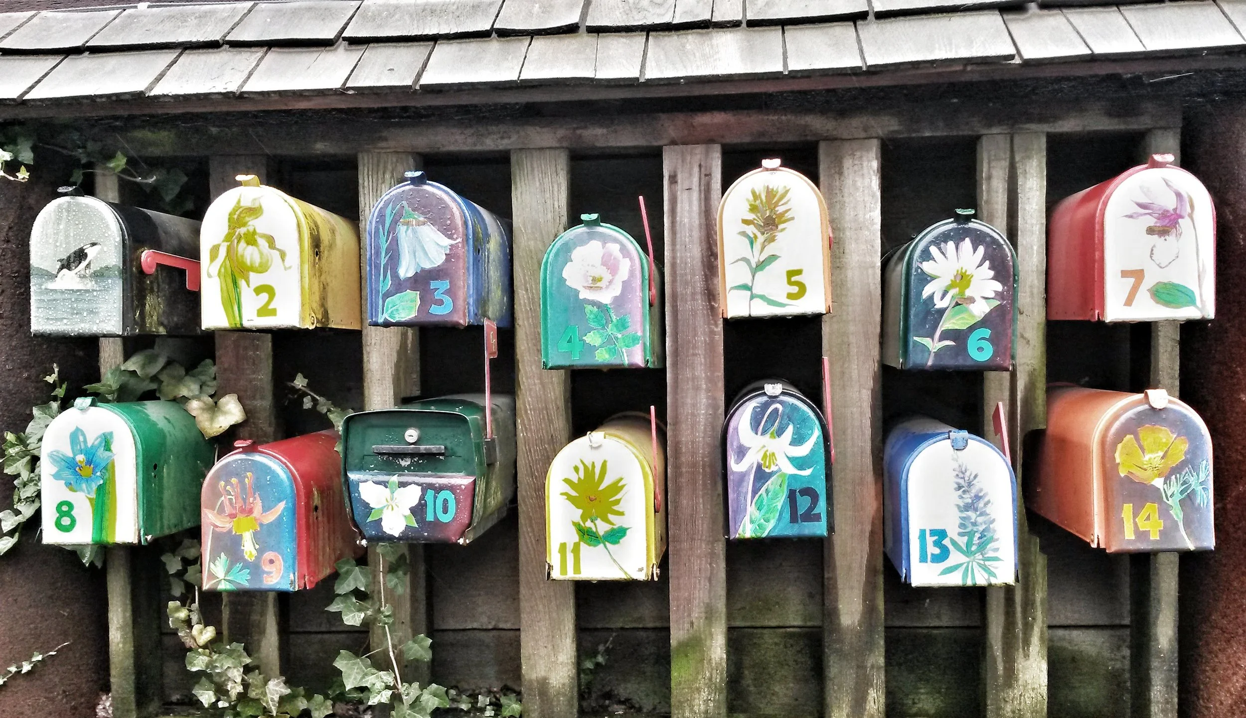 Art is everywhere ;) Here, on the streets in Vancouver