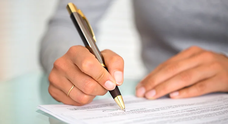 Thinking of Making an Offer? 4 Tips for Success