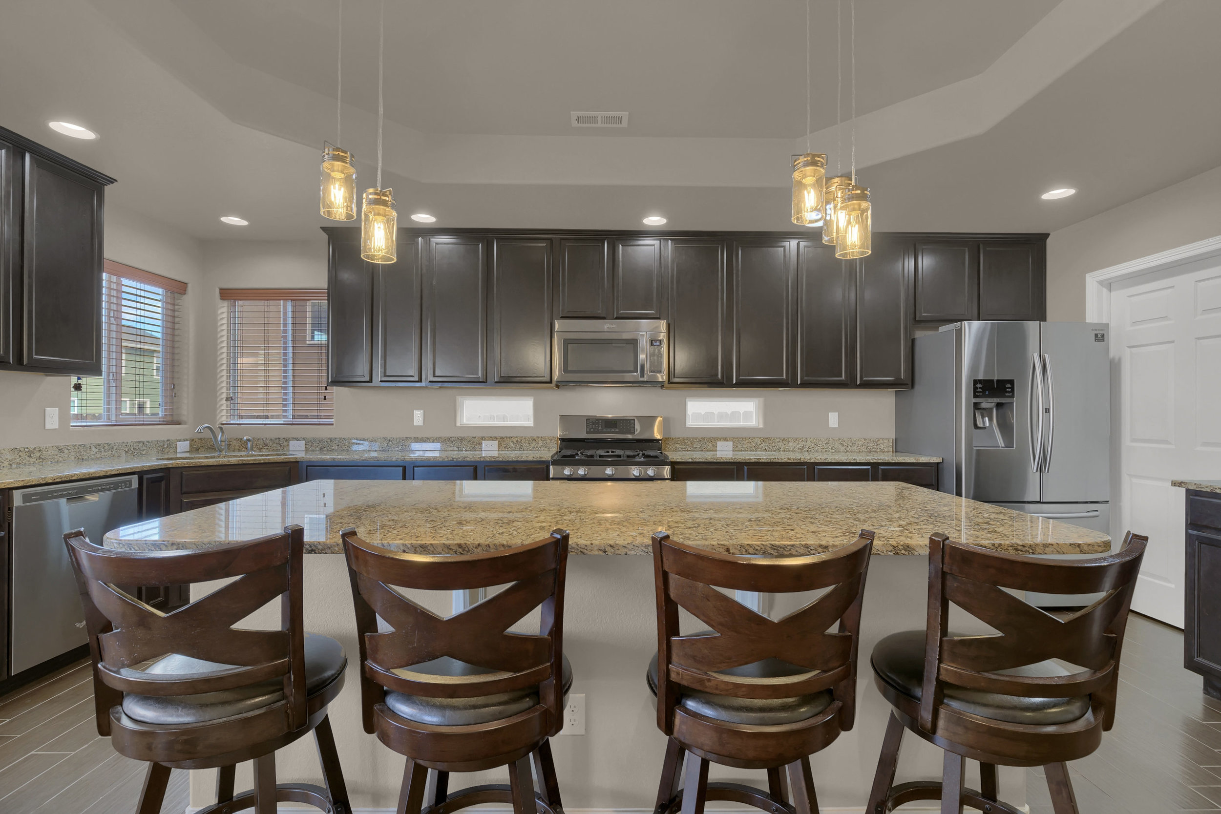 6722 Stingray Lane Colorado-print-011-8-Kitchen-2800x1867-300dpi.jpg