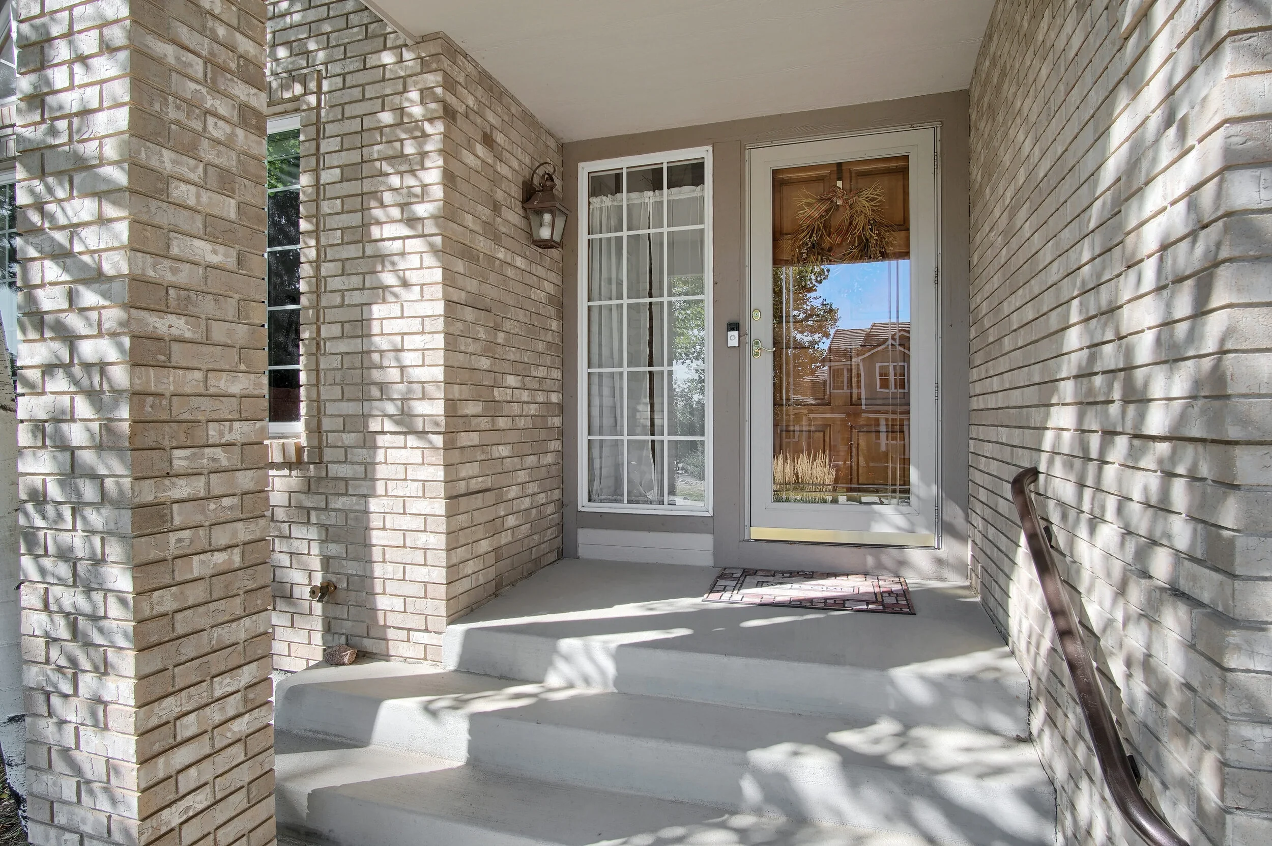4919 Nightshade Cir Colorado-print-010-034-Front Porch-3008x2000-300dpi.jpg
