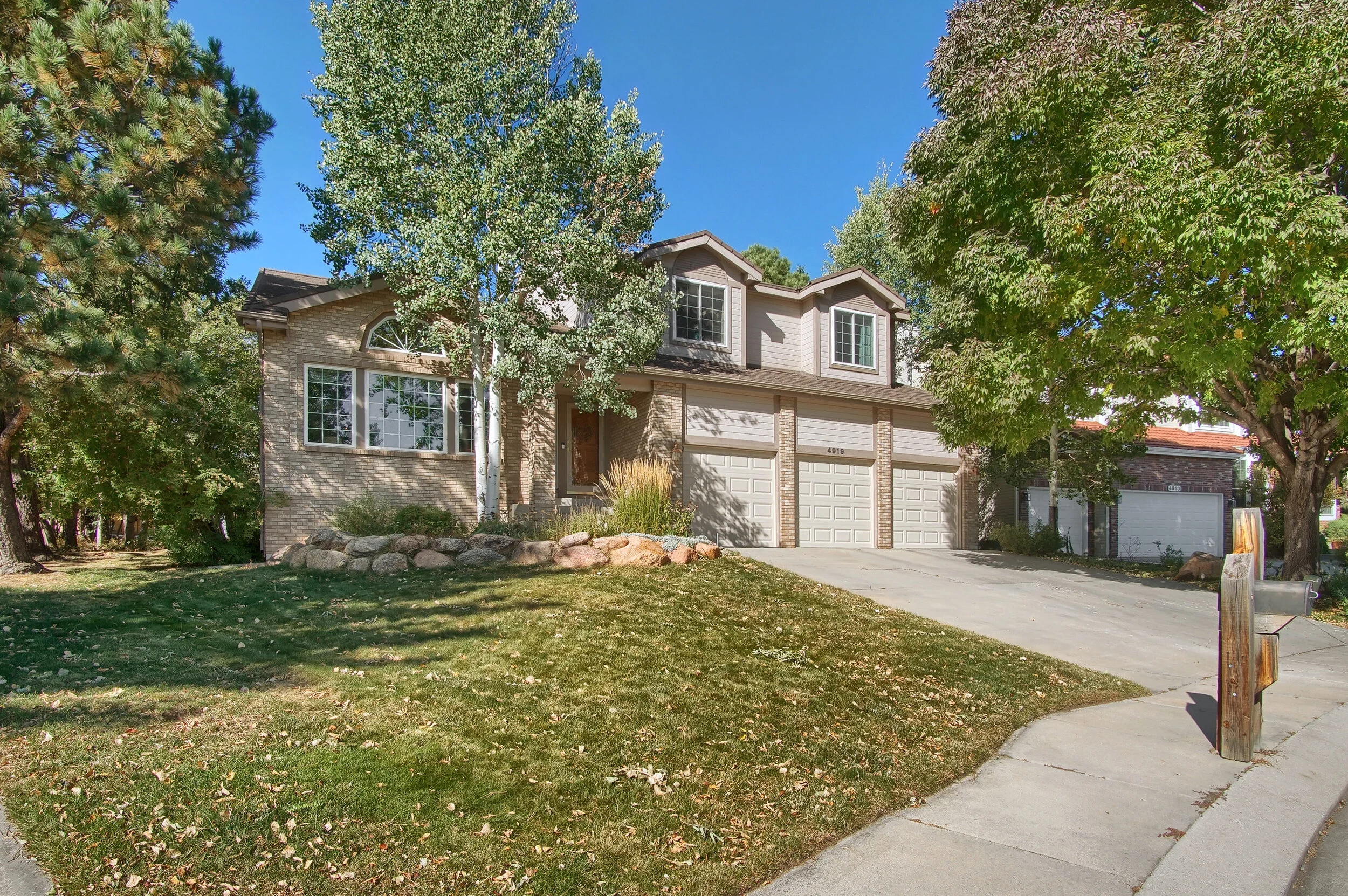 4919 Nightshade Cir Colorado-print-009-040-Exterior Front-3008x2000-300dpi.jpg