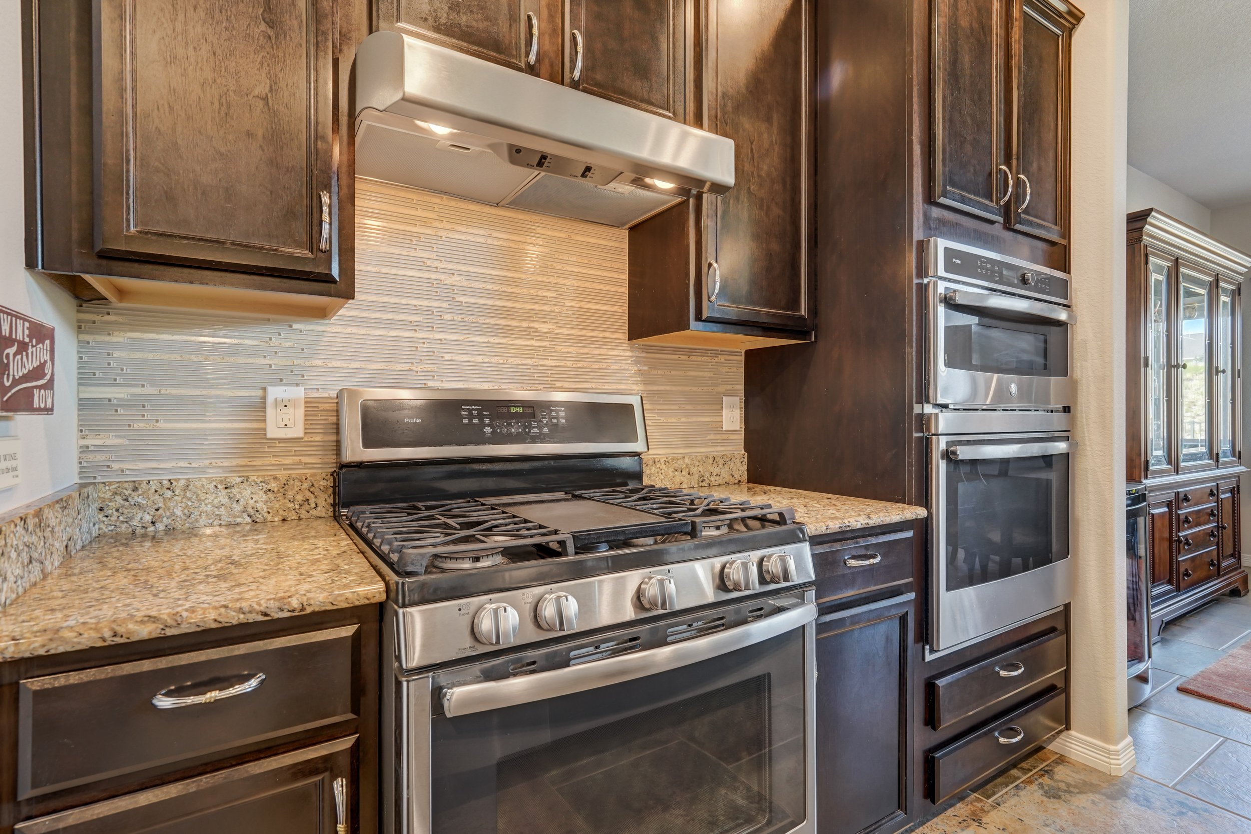 12260 Stone Valley Drive-20 Kitchen.jpg