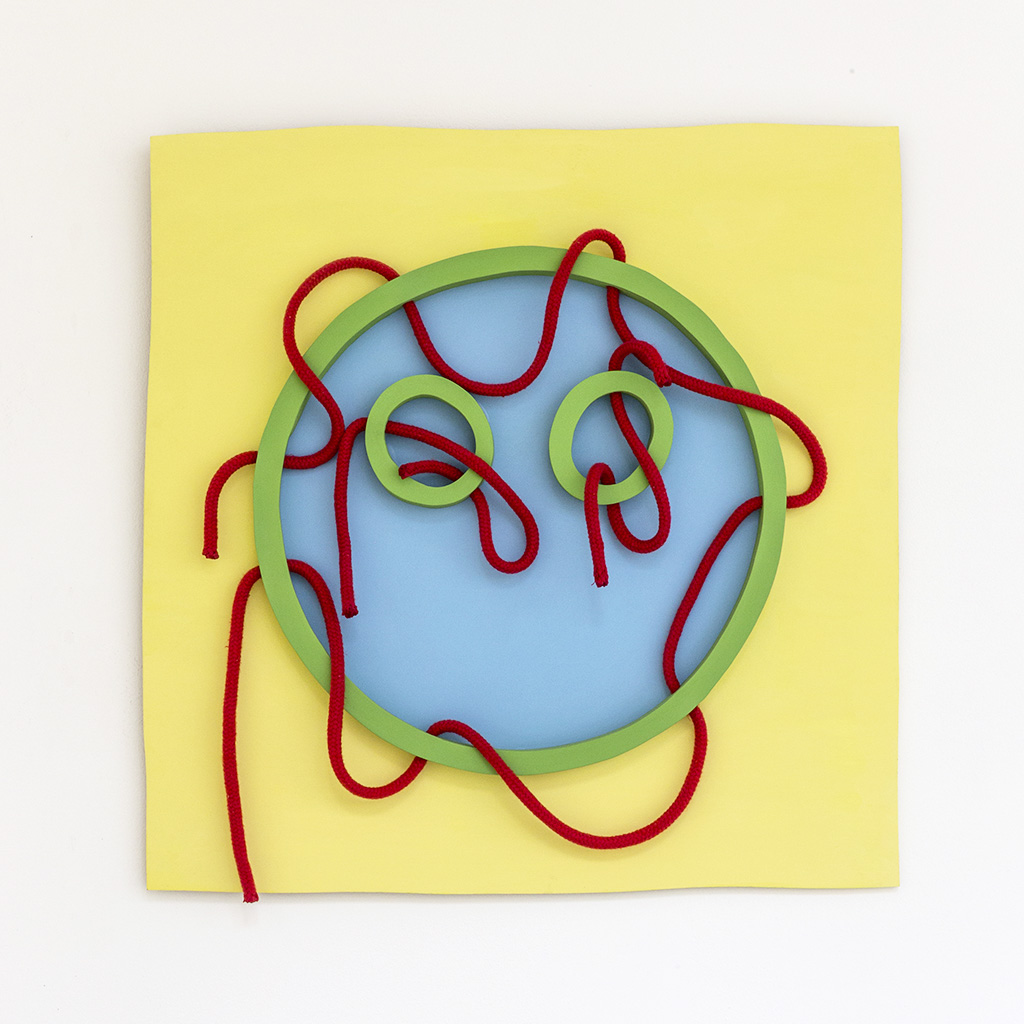 Head , 2015 68 x 68 x 8 cm