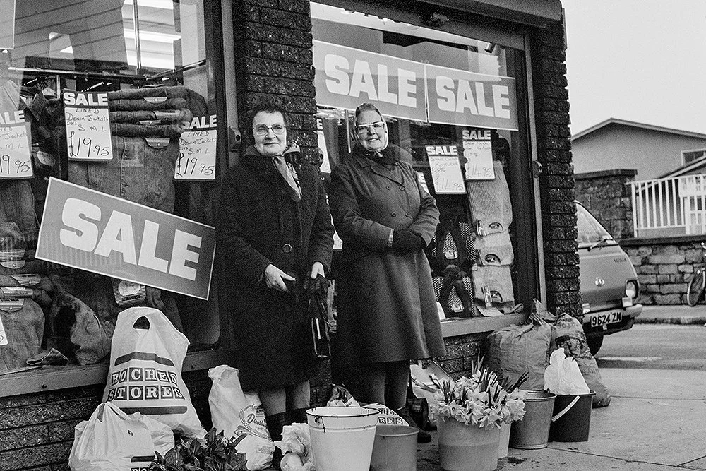 Flower sellers at Galway market.jpg