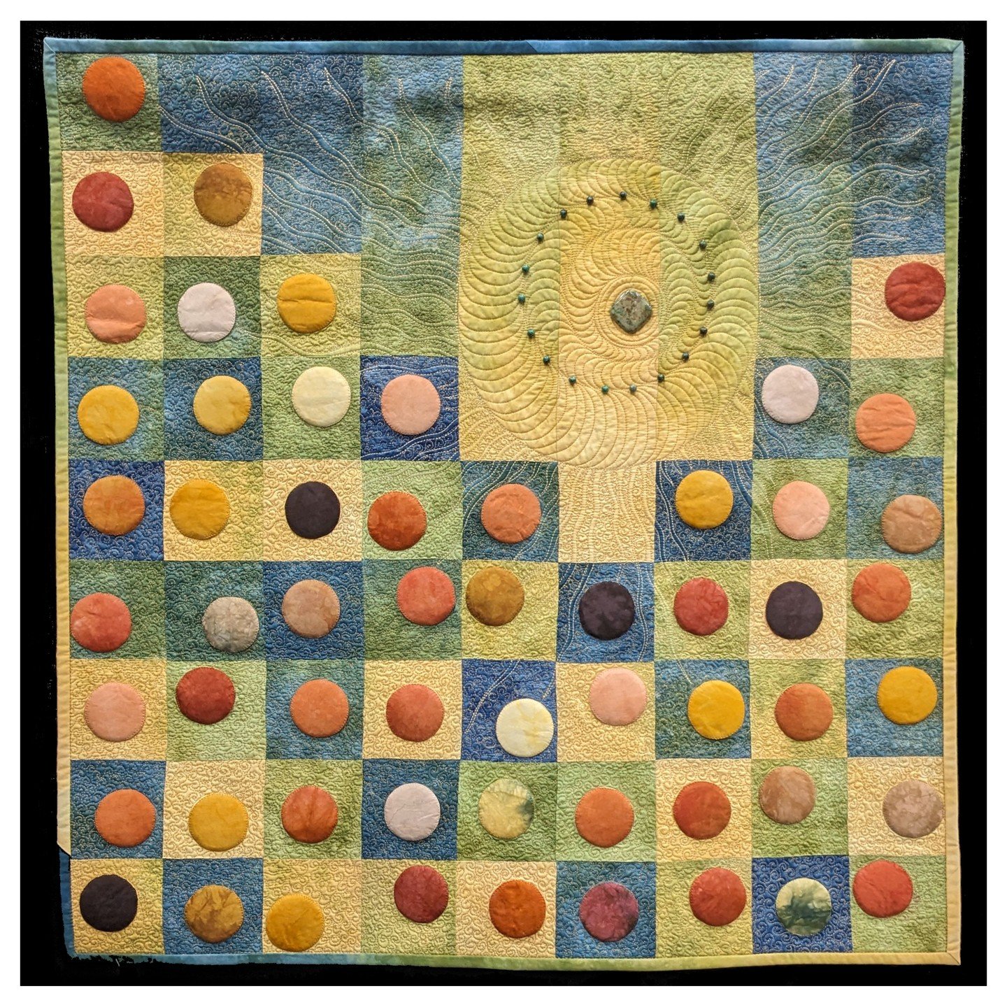 NOT MY WORK. This is A aNew Day by Patricia Caldwell. I automatically love anything with circles on it and when you add great quilting, it's a total win for me! 

#ilovequilting, #quiltersofinstagram, #quiltsofinstagram, #quiltlove, #quilting
