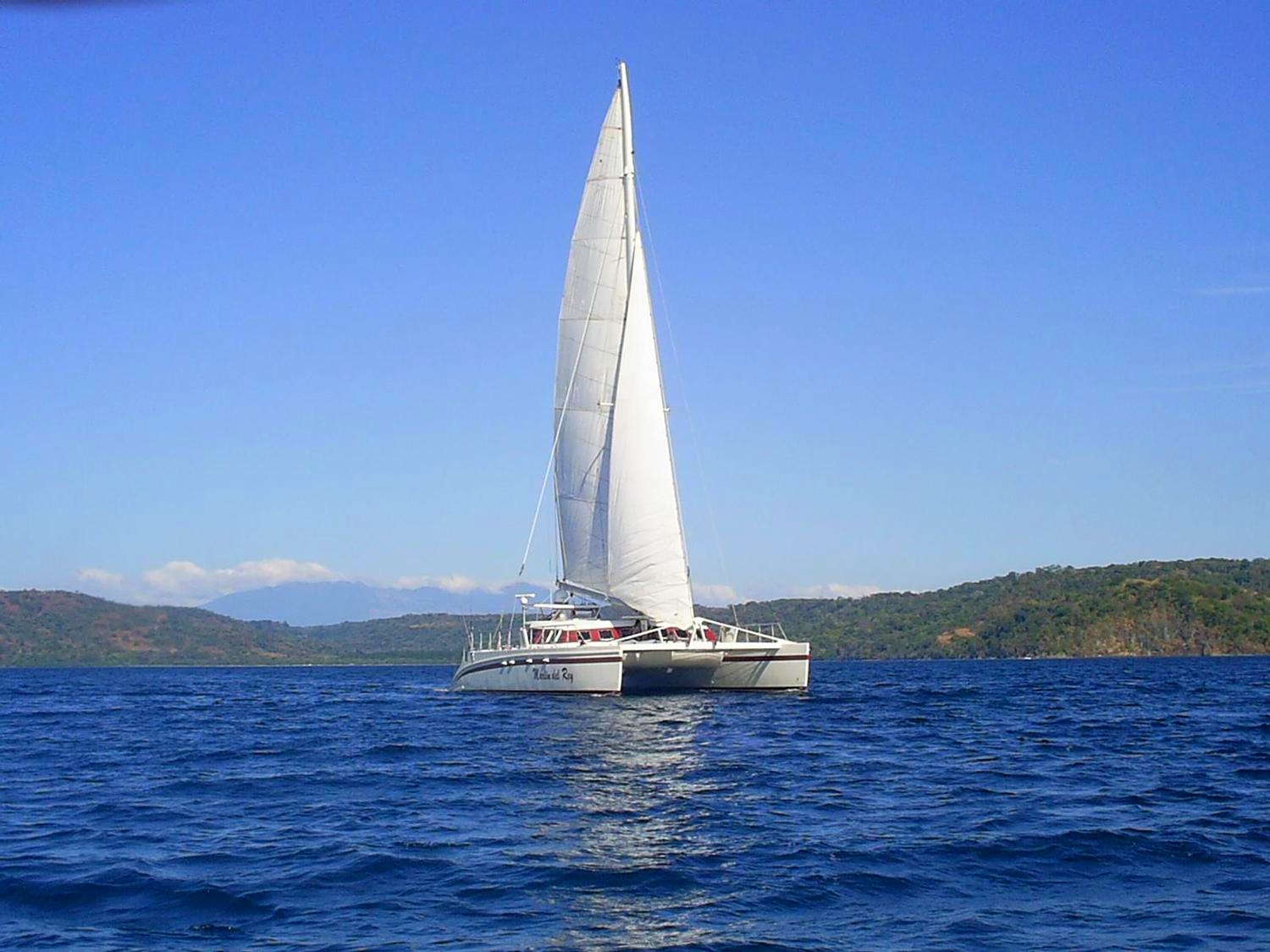 Catamarán .jpg