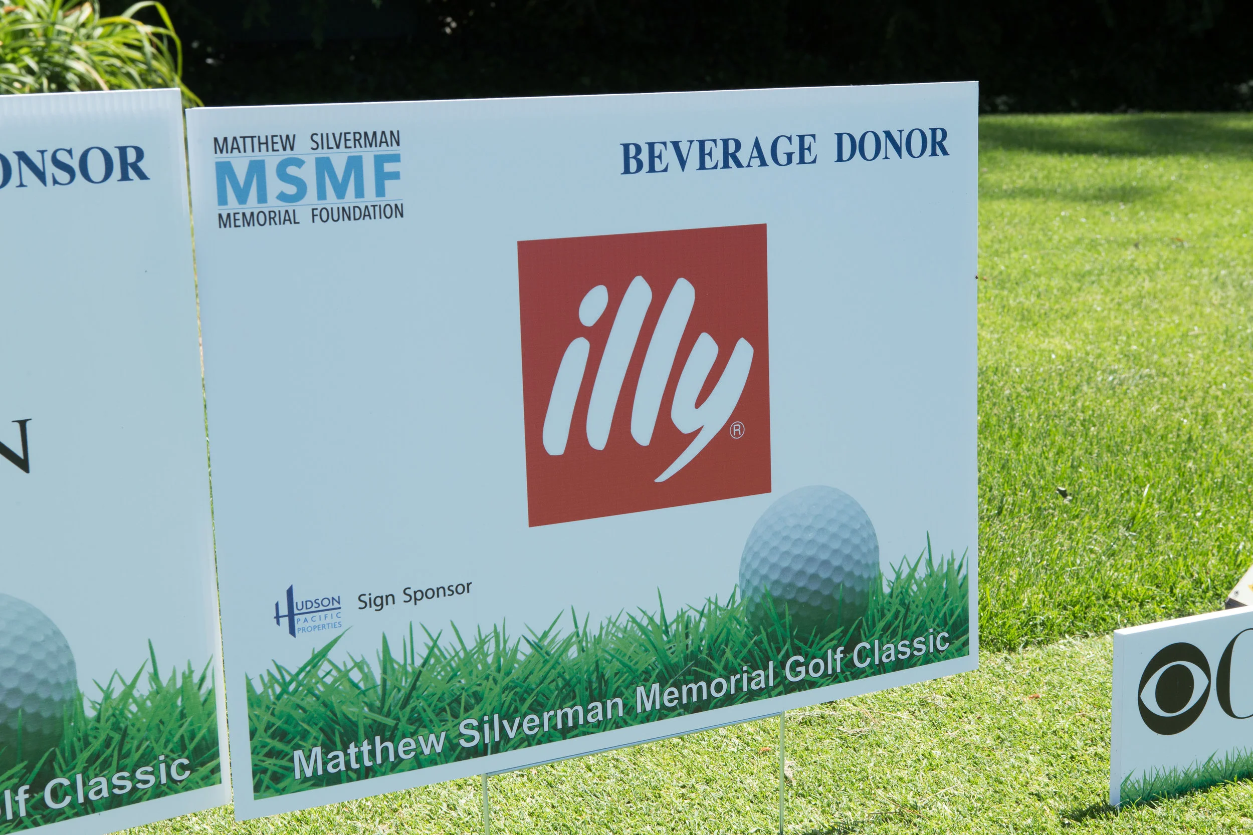 IMG_7936-SPONSOR SIGN-illy.jpg