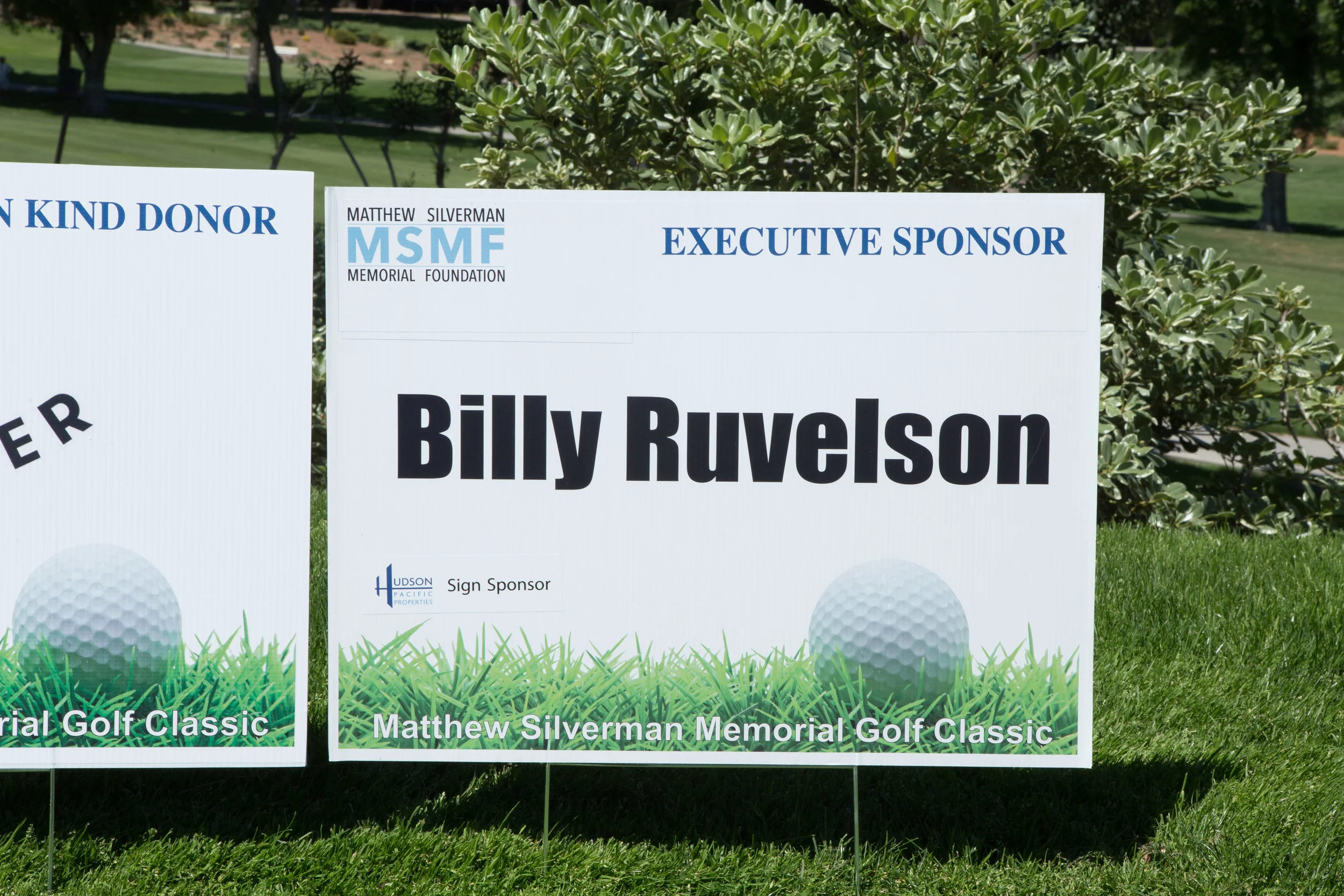 IMG_7889-SPONSOR SIGN-Ruvelson.jpg