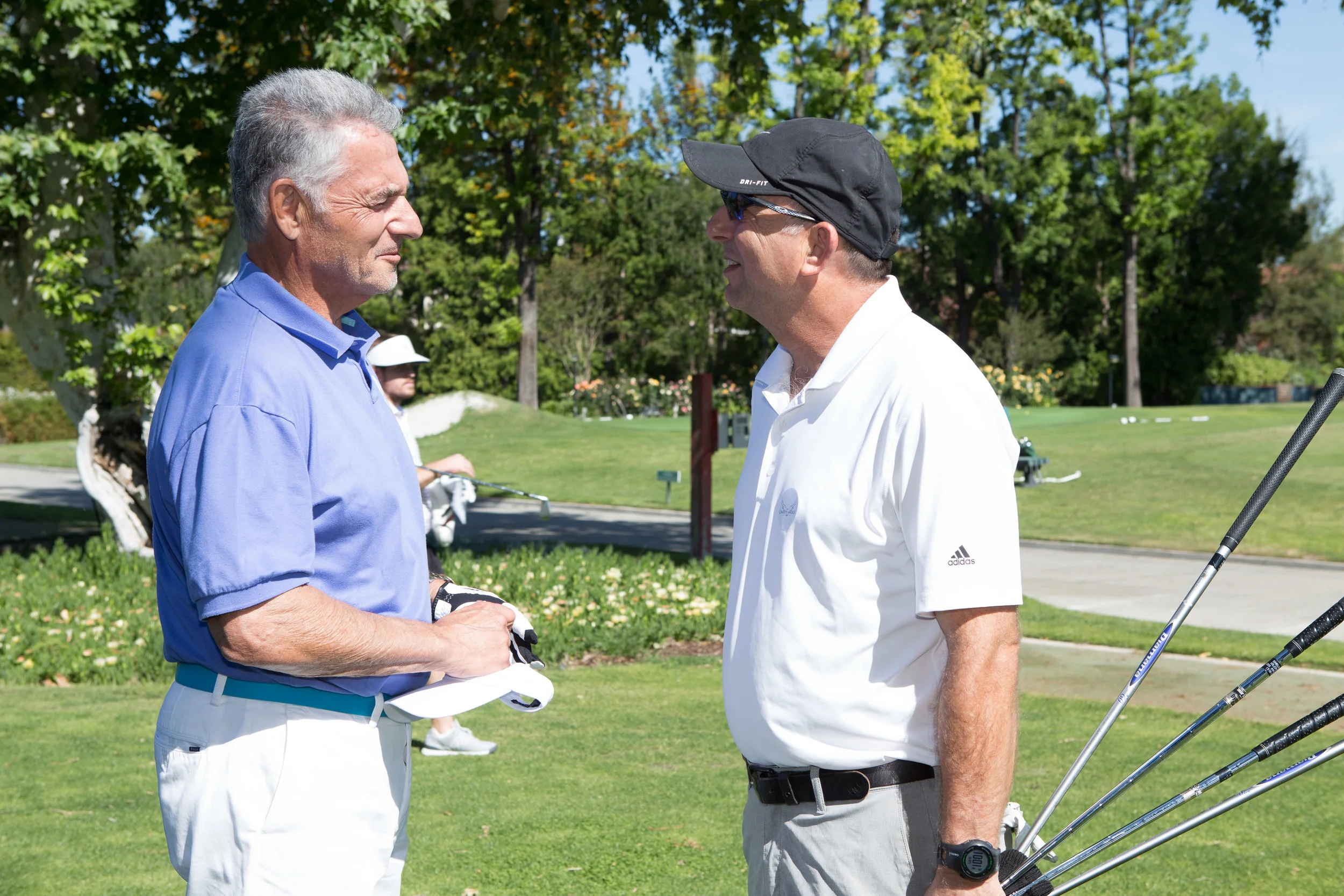 IMG_7769-Ron & golfer.jpg
