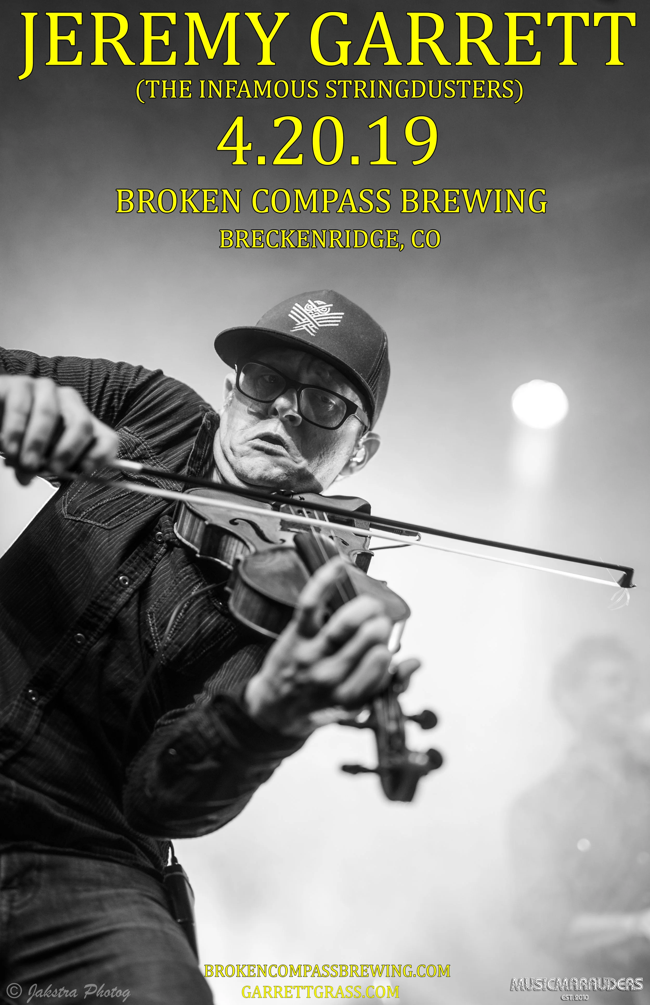 Jeremy Garrett (The Infamous Stringdusters) LIVE @ Broken Compass