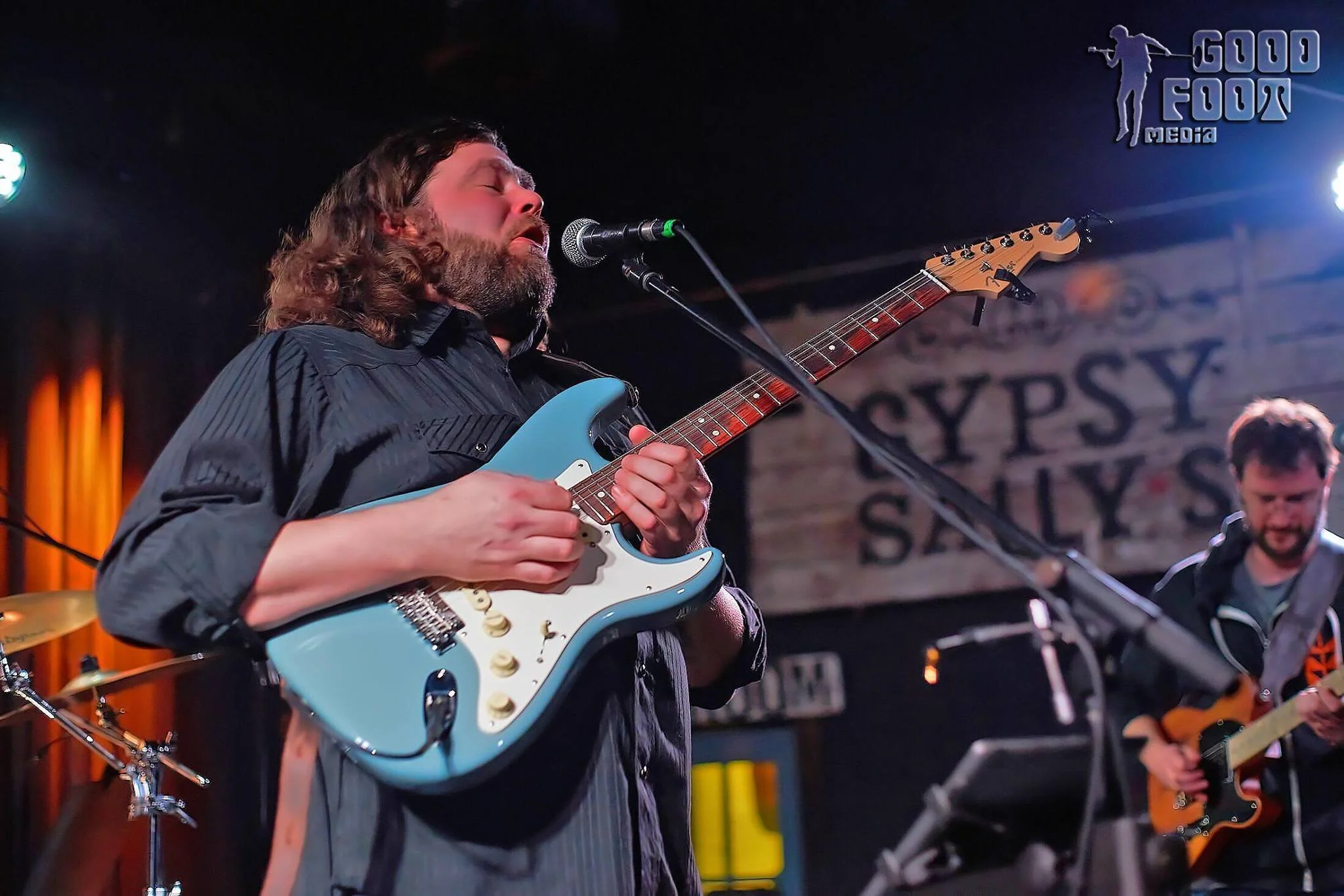 Brett Whitson LIVE @ Broken Compass Brewery &amp; Taproom