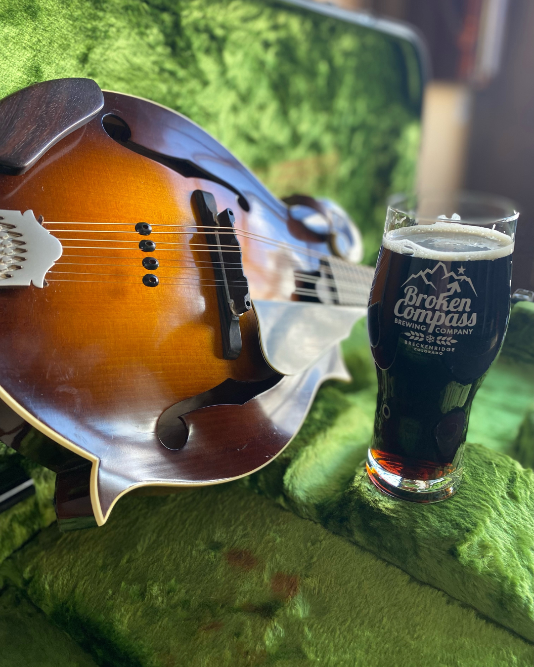 Live Music: Sugarcane Nellie 