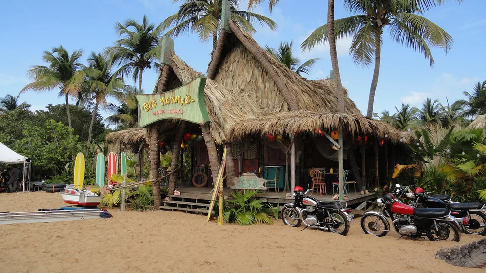 And here is the finished Big Momma's Snack Shack on the beach in Puerto Rico. 