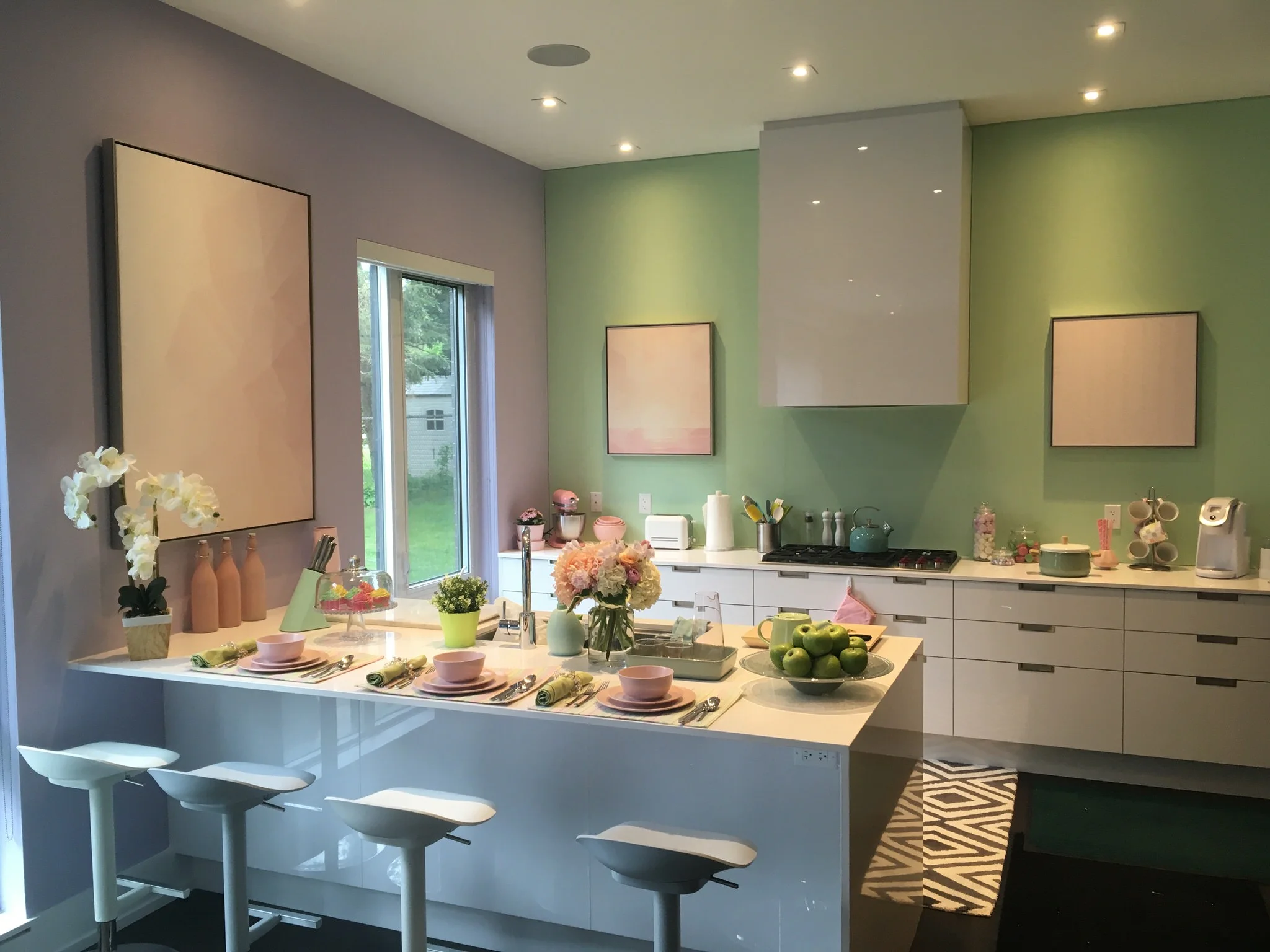Addison's (Meg Donnelly) family kitchen. 