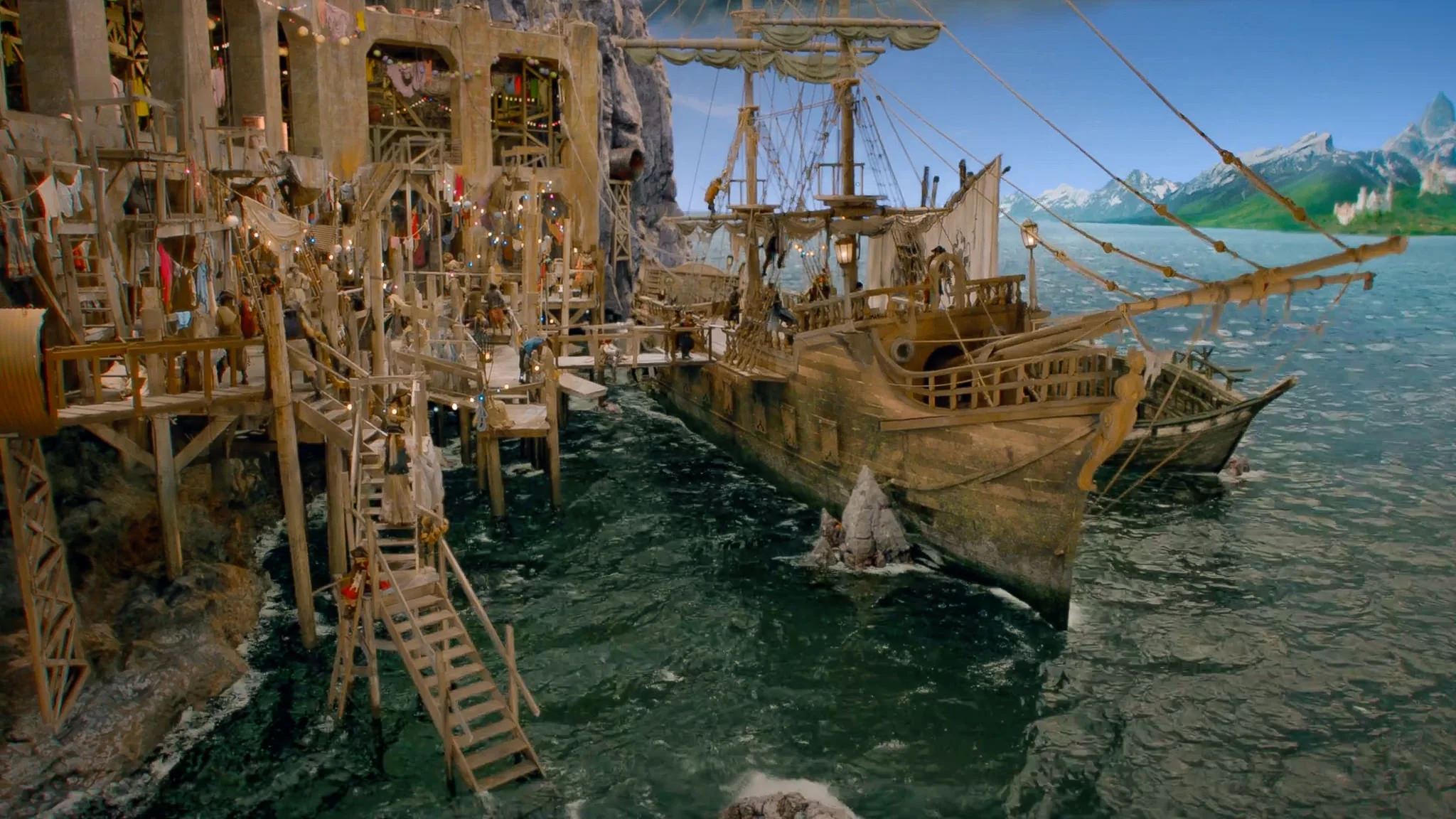 decendants 2 ship dock.jpg