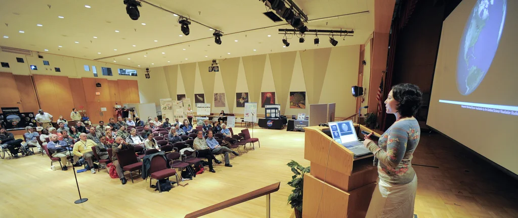 Make sure you're ready for your presentation with these quick tips.