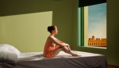 De Visions of Reality, Gustav Deutsch (2013). Fotografia de Jerzy Palacz a partir do quadro de E. Hopper.